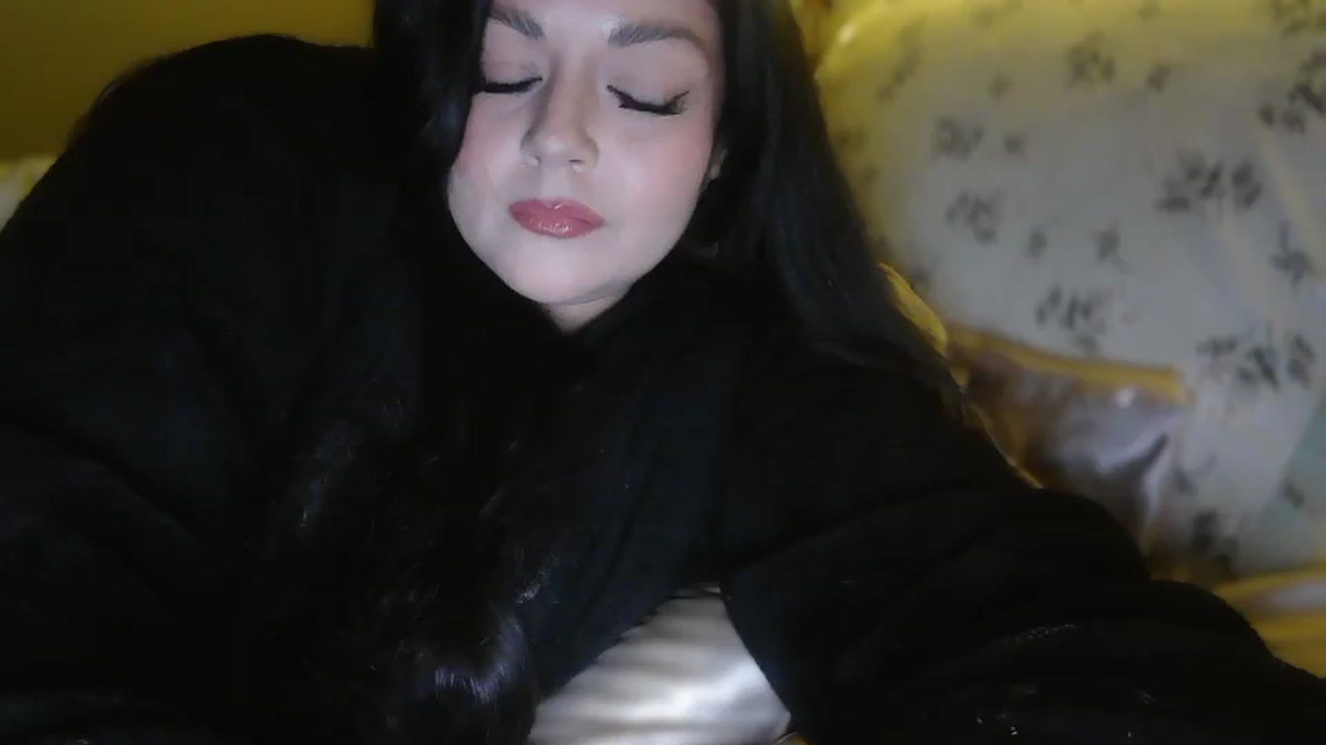 Gallery image thumbnail from TitsMcgeee's myfreecams stream on, 02/28/2026, 03:11 image 3 of 20