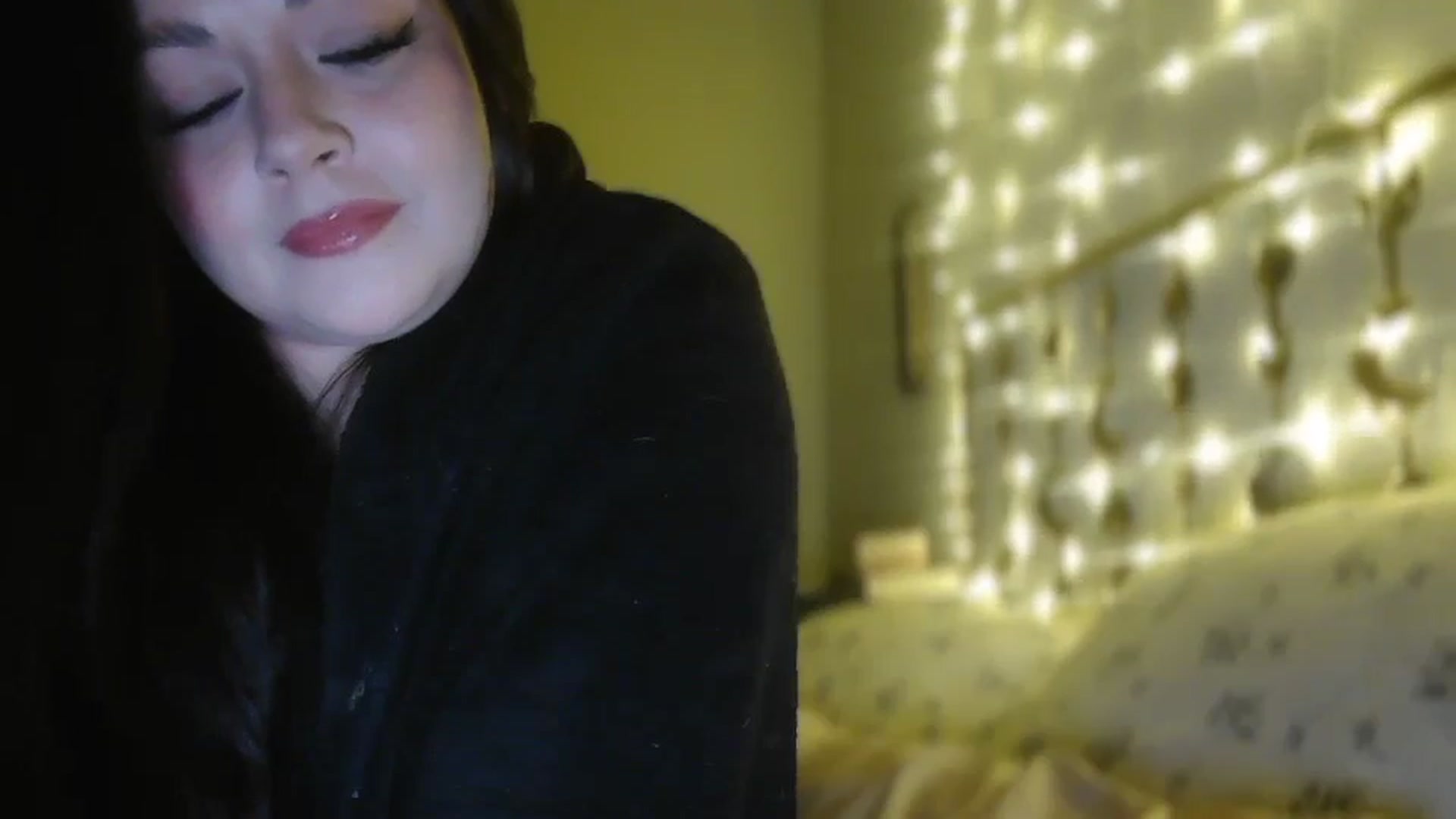 Gallery image thumbnail from TitsMcgeee's myfreecams stream on, 02/28/2026, 03:11 image 9 of 20
