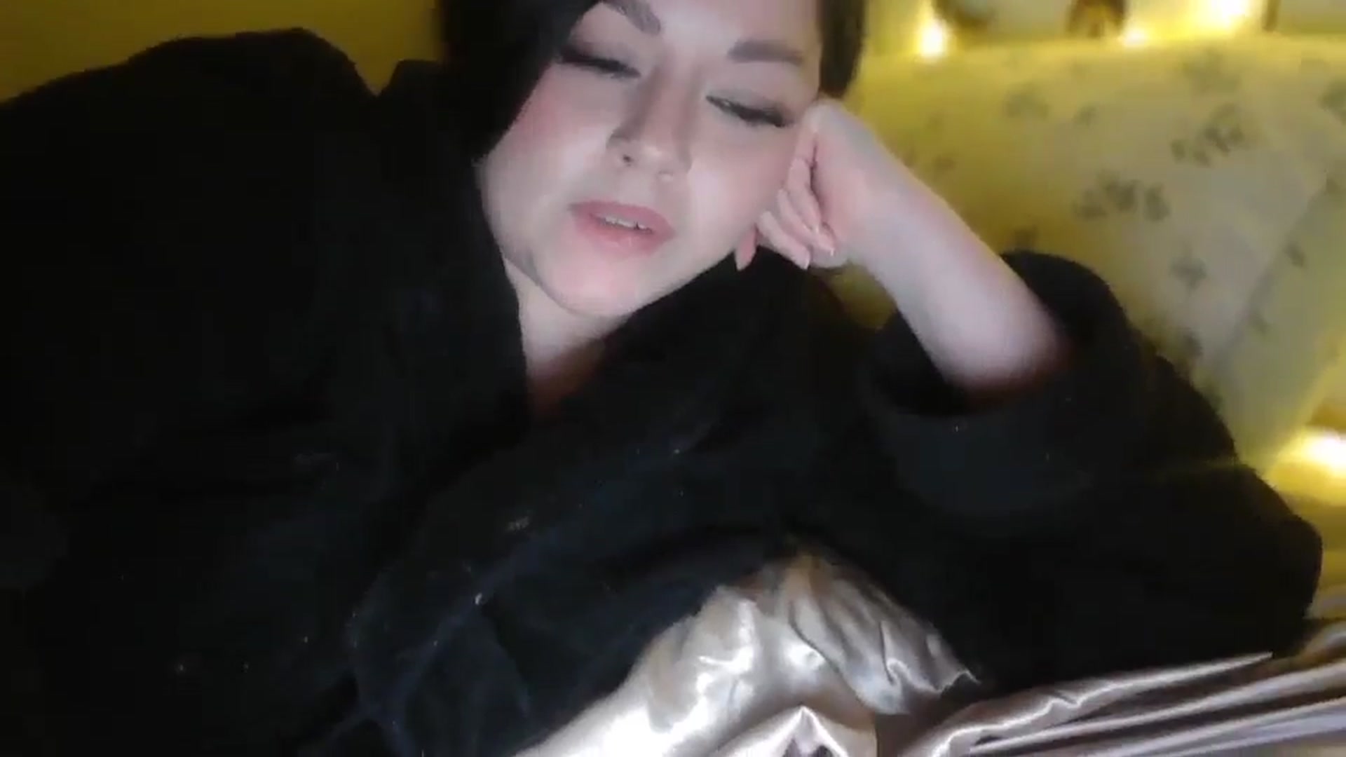 Gallery image thumbnail from TitsMcgeee's myfreecams stream on, 02/28/2026, 04:33 image 13 of 20
