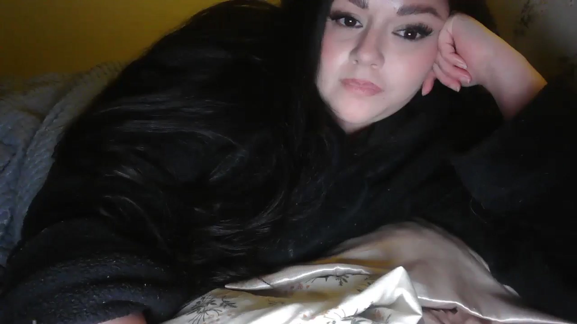 Gallery image thumbnail from TitsMcgeee's myfreecams stream on, 03/03/2026, 04:00 image 8 of 20