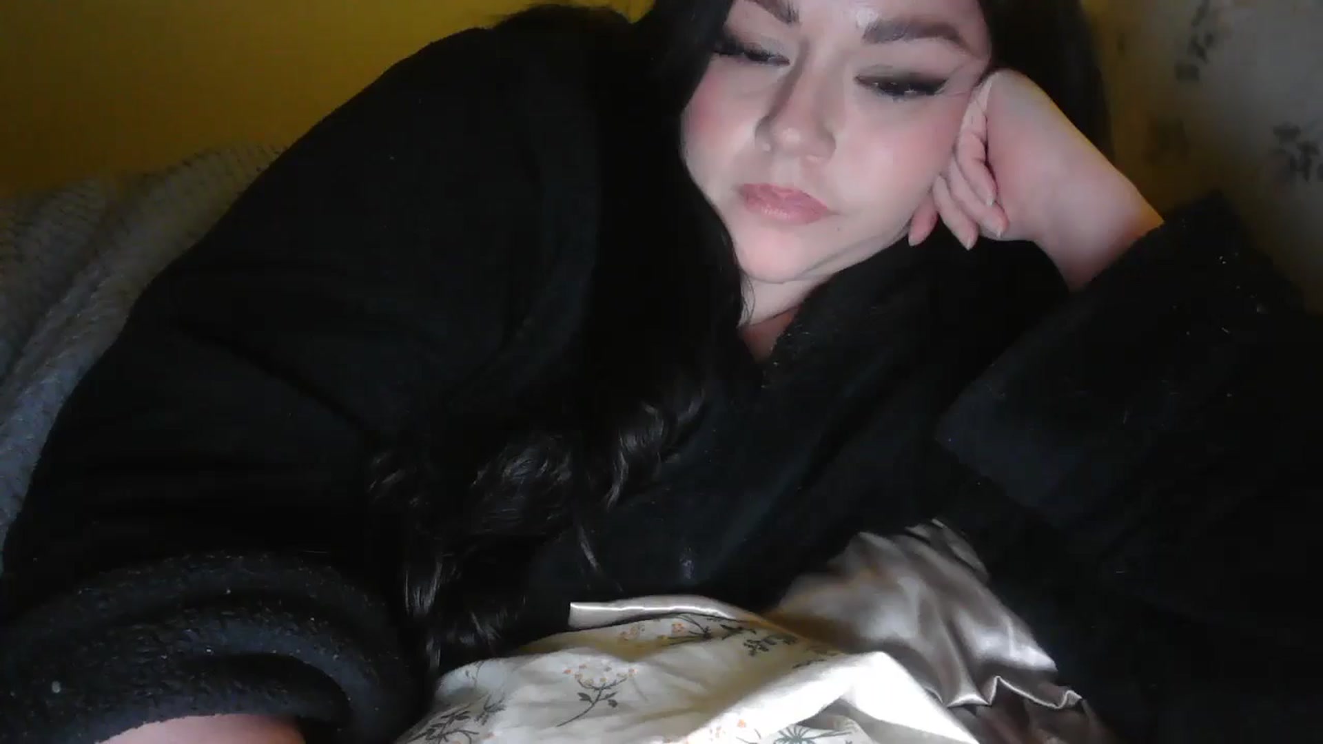 Gallery image thumbnail from TitsMcgeee's myfreecams stream on, 03/03/2026, 04:00 image 18 of 20