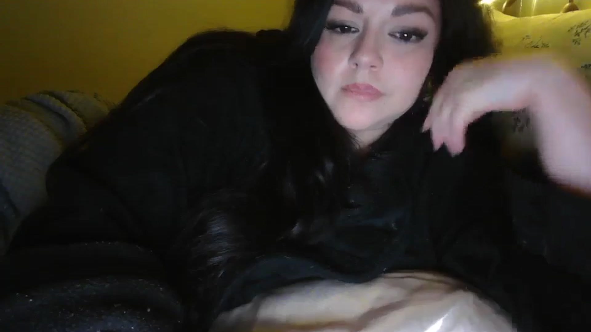 Gallery image thumbnail from TitsMcgeee's myfreecams stream on, 03/03/2026, 05:24 image 17 of 20
