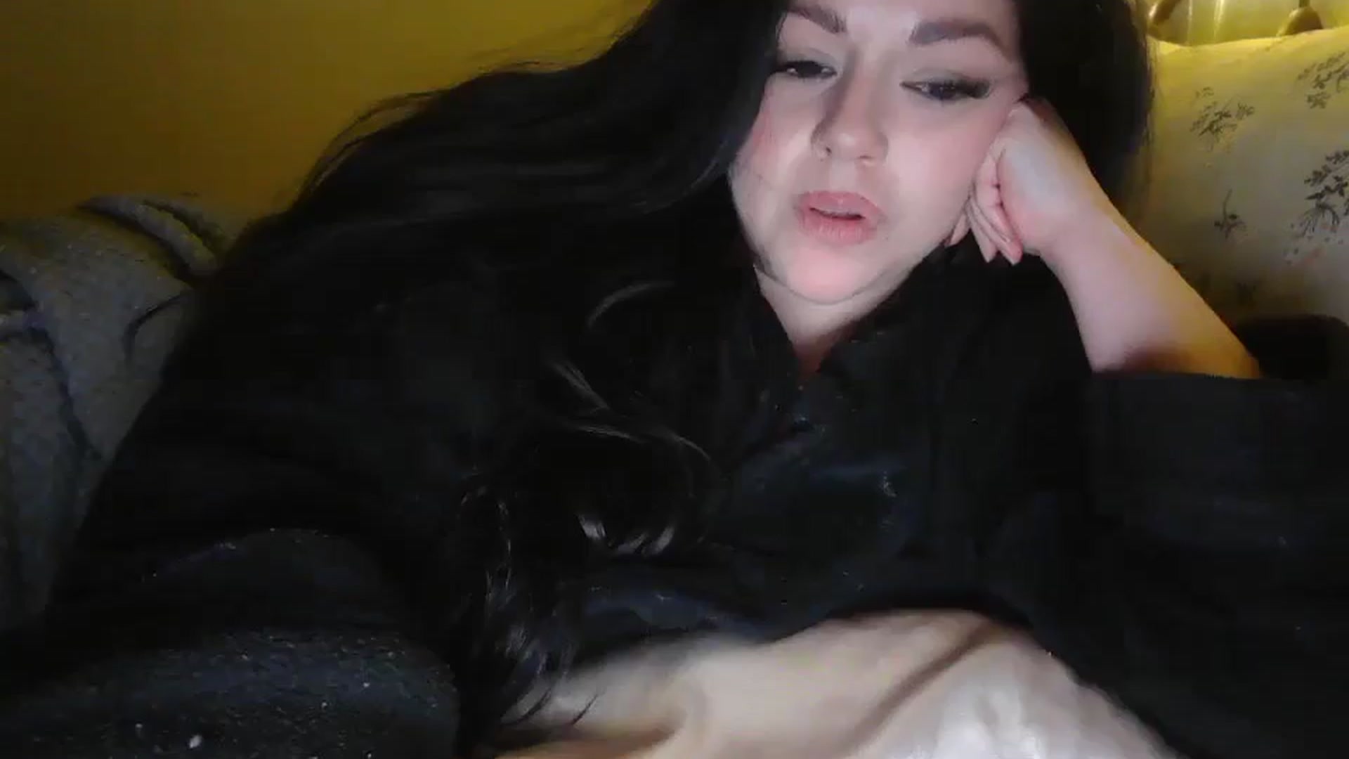 Gallery image thumbnail from TitsMcgeee's myfreecams stream on, 03/03/2026, 05:24 image 2 of 20