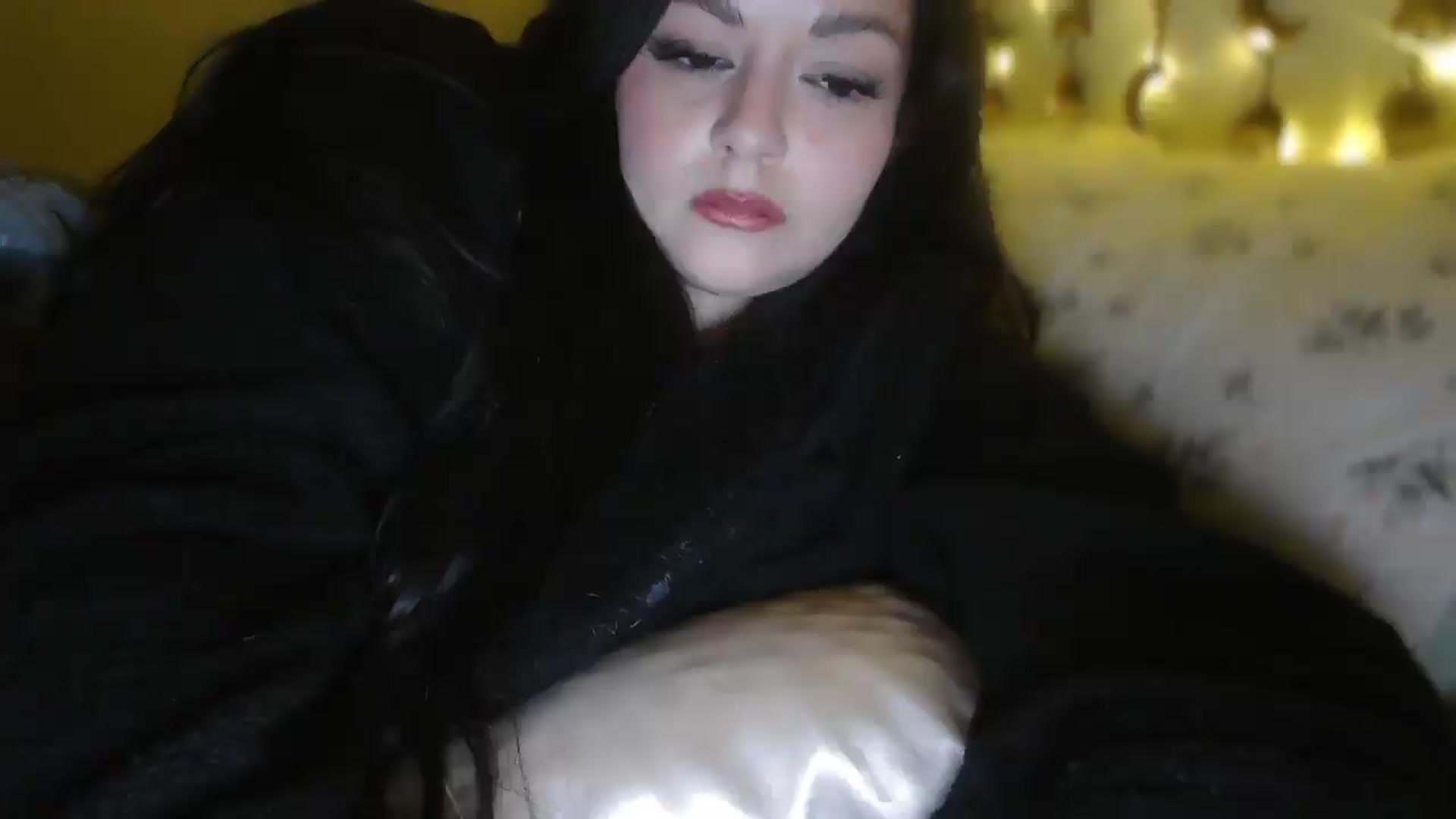 Gallery image thumbnail from TitsMcgeee's myfreecams stream on, 03/07/2026, 06:47 image 10 of 20