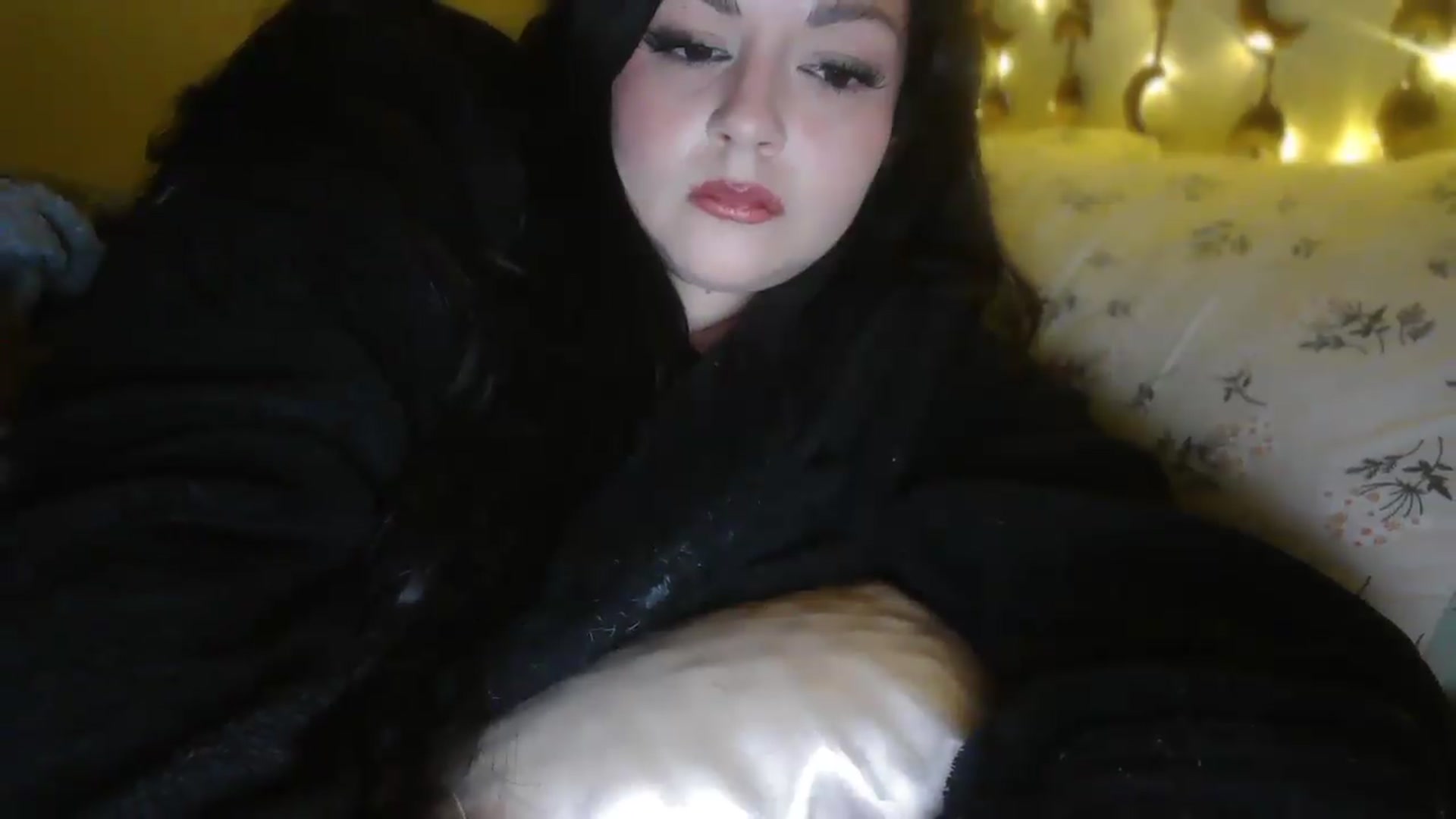 Gallery image thumbnail from TitsMcgeee's myfreecams stream on, 03/07/2026, 06:47 image 7 of 20