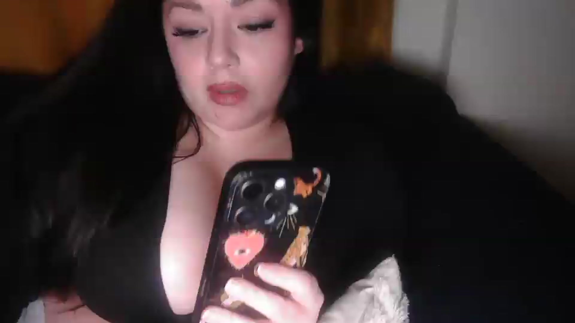 Gallery image thumbnail from TitsMcgeee's myfreecams stream on, 03/08/2026, 23:44 image 1 of 20