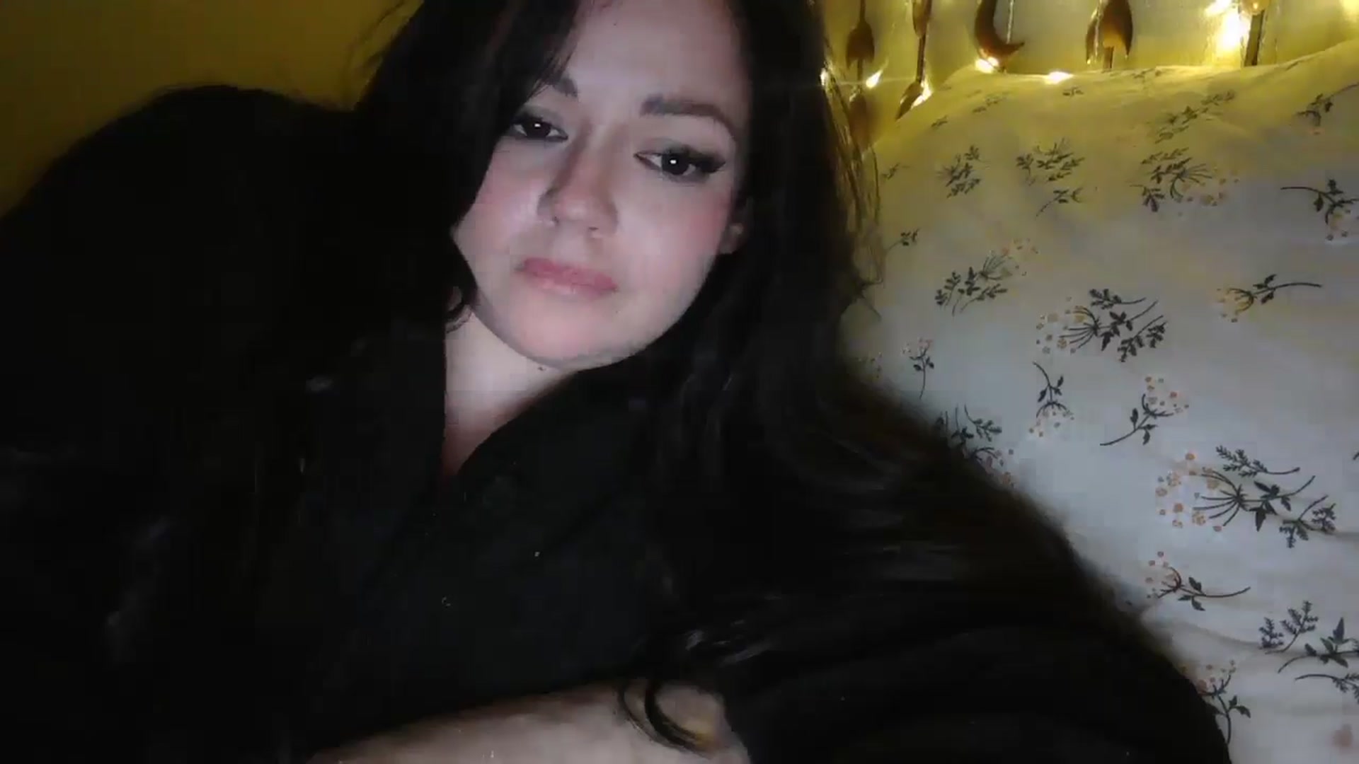 Gallery image thumbnail from TitsMcgeee's myfreecams stream on, 05/06/2026, 03:16 image 9 of 20