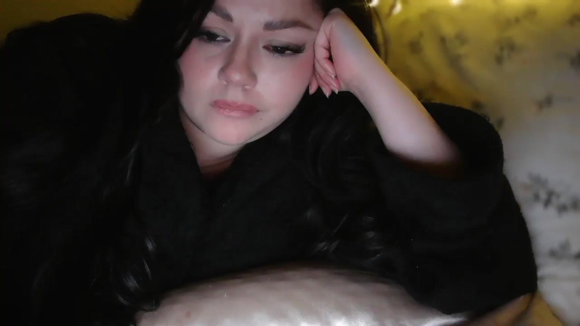 Gallery image thumbnail from TitsMcgeee's myfreecams stream on, 05/06/2026, 03:16 image 1 of 20