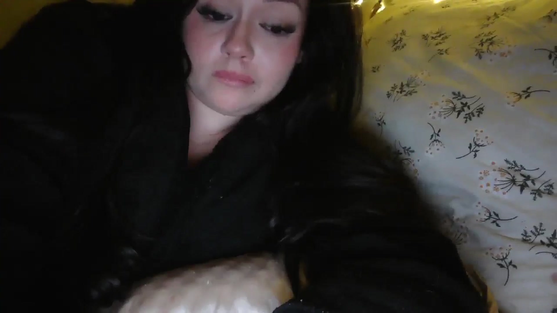 Gallery image thumbnail from TitsMcgeee's myfreecams stream on, 05/06/2026, 03:16 image 2 of 20
