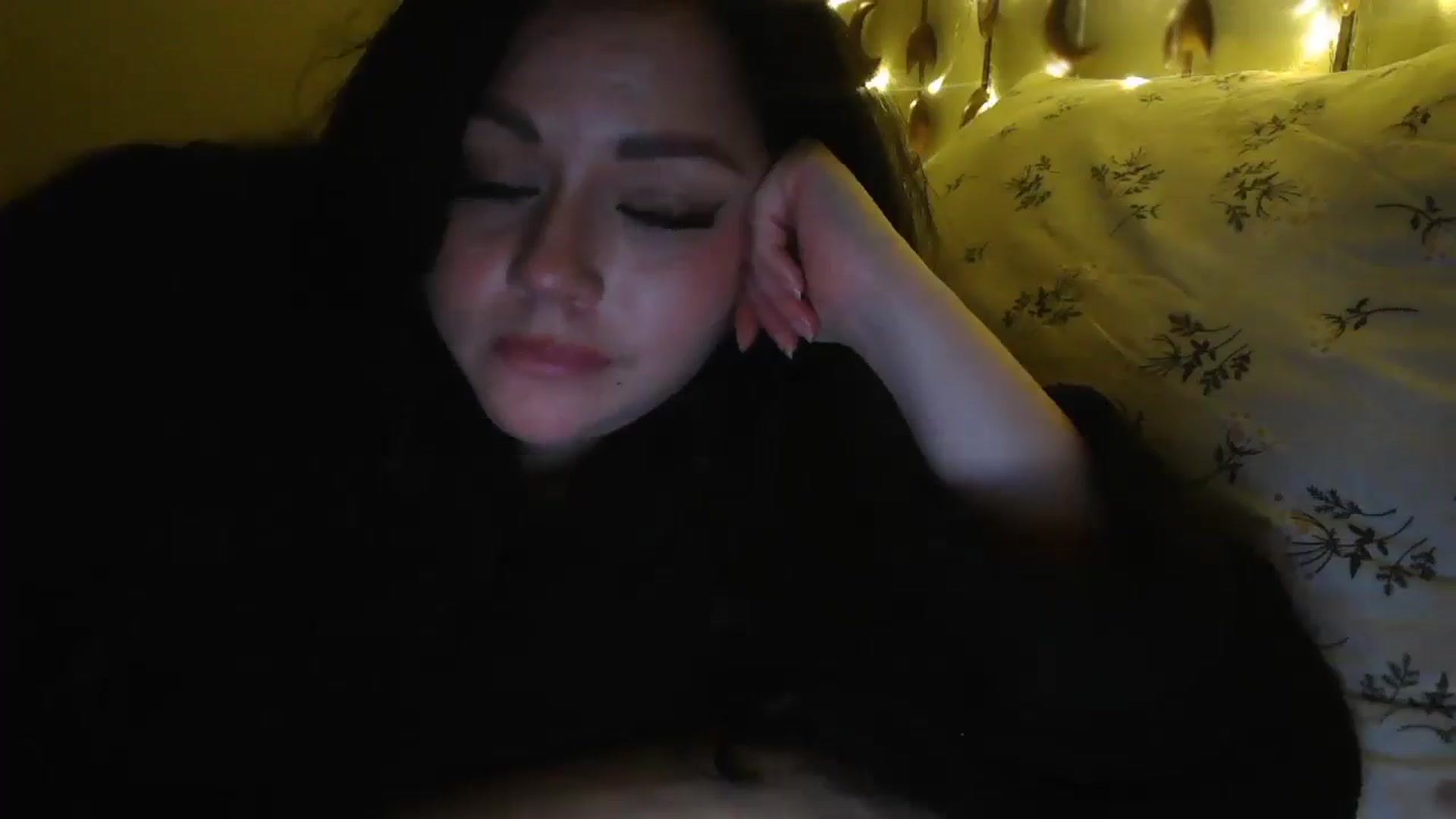Gallery image thumbnail from TitsMcgeee's myfreecams stream on, 05/06/2026, 03:16 image 12 of 20