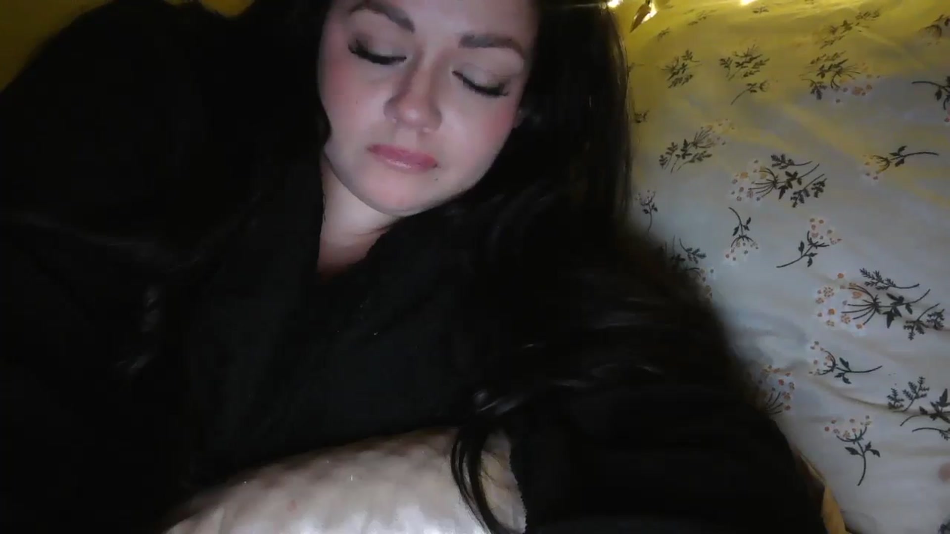 Gallery image thumbnail from TitsMcgeee's myfreecams stream on, 05/06/2026, 03:16 image 3 of 20