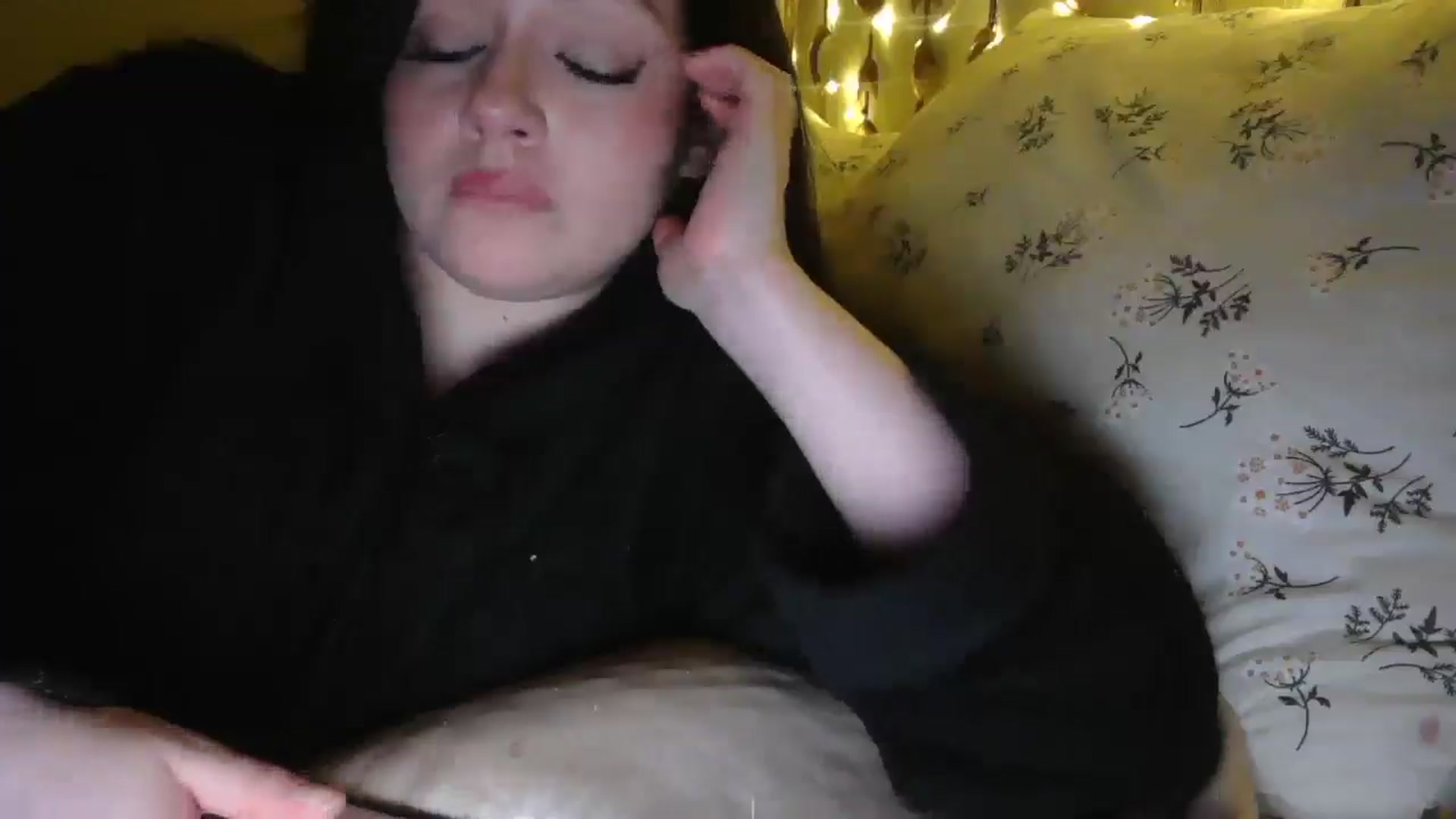 Gallery image thumbnail from TitsMcgeee's myfreecams stream on, 05/06/2026, 03:16 image 19 of 20