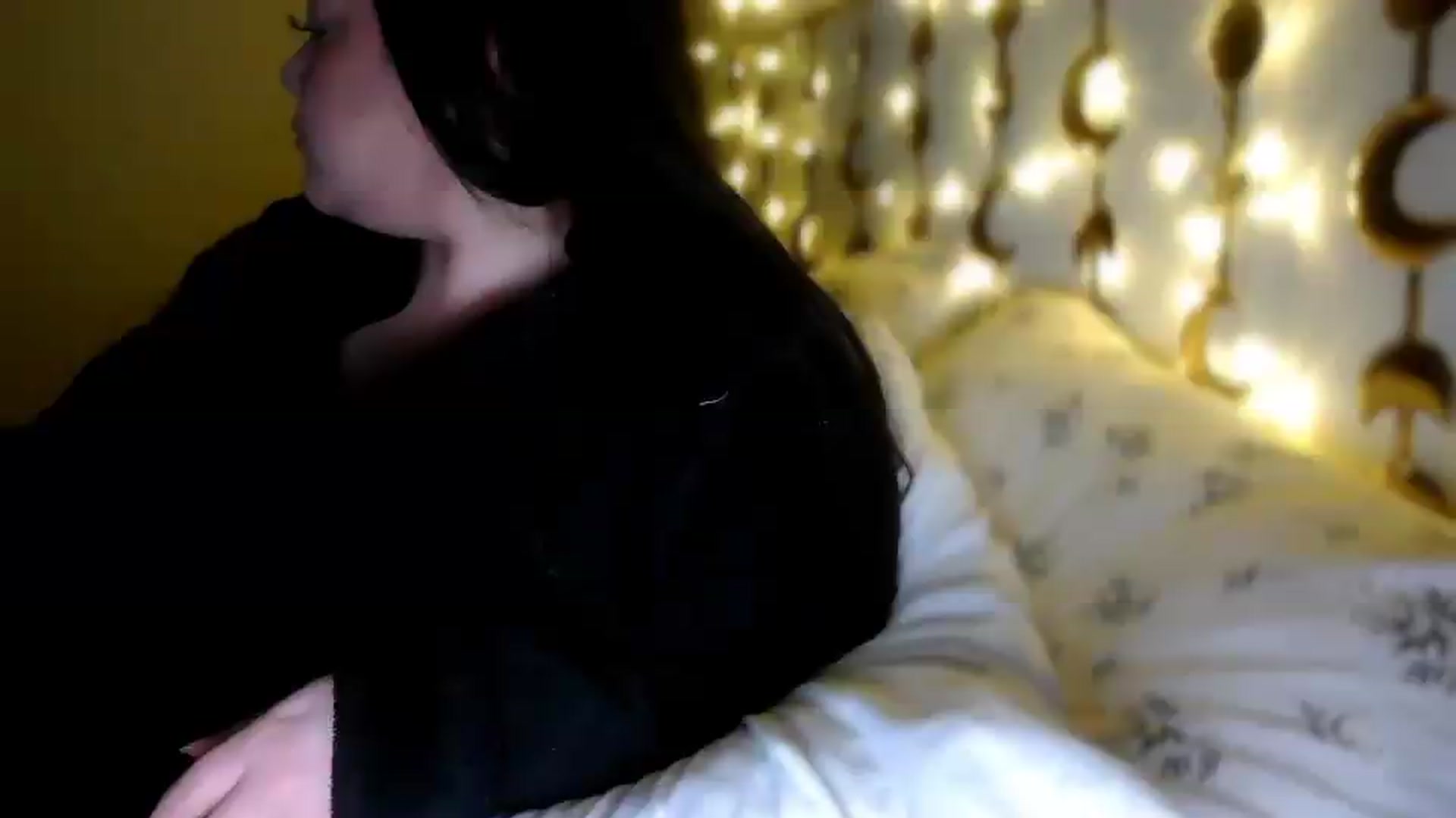 Gallery image thumbnail from TitsMcgeee's myfreecams stream on, 05/17/2026, 06:43 image 19 of 20