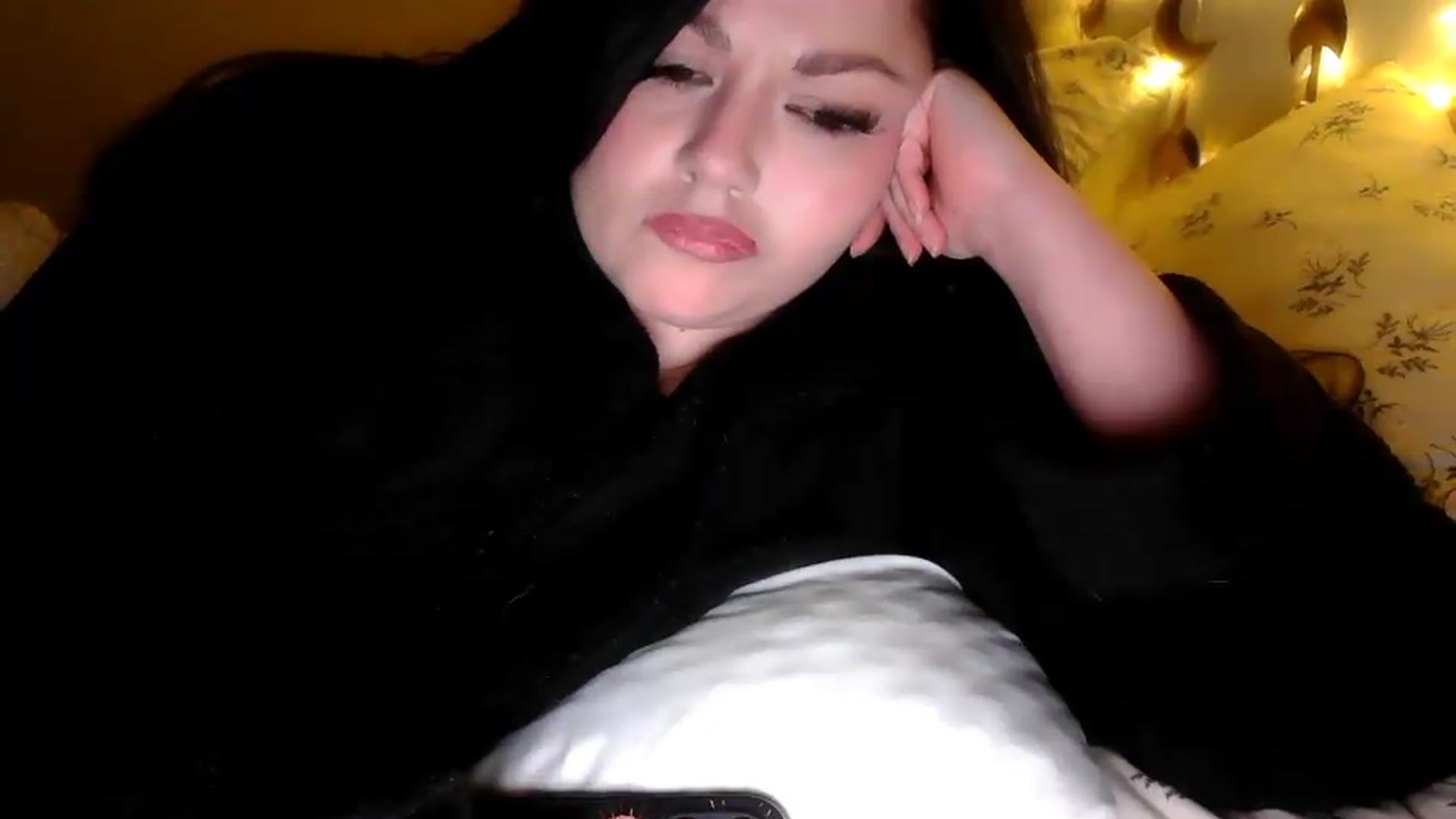 Gallery image thumbnail from TitsMcgeee's myfreecams stream on, 05/17/2026, 06:43 image 20 of 20