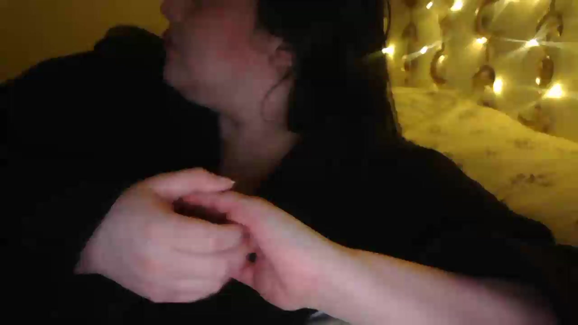 Gallery image thumbnail from TitsMcgeee's myfreecams stream on, 05/21/2026, 13:16 image 19 of 20
