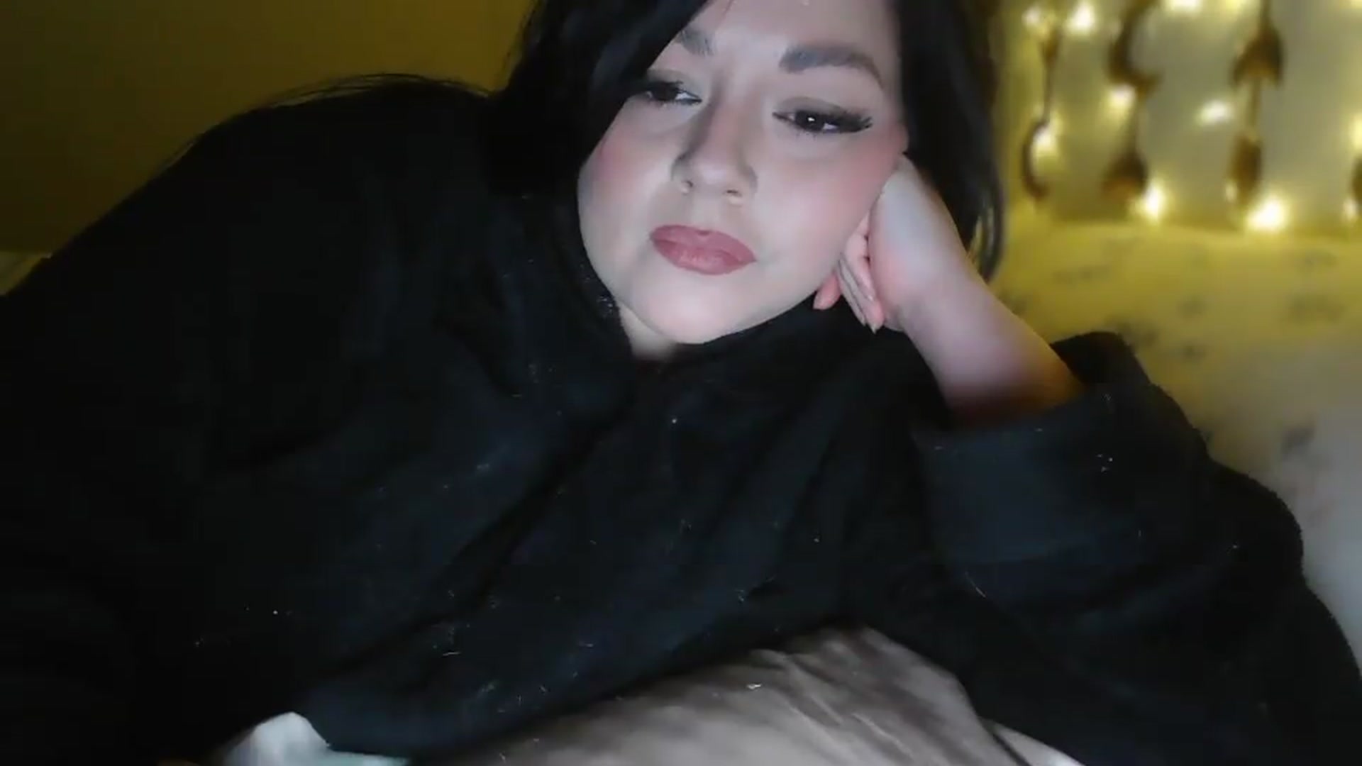 Gallery image thumbnail from TitsMcgeee's myfreecams stream on, 05/31/2026, 05:48 image 2 of 20
