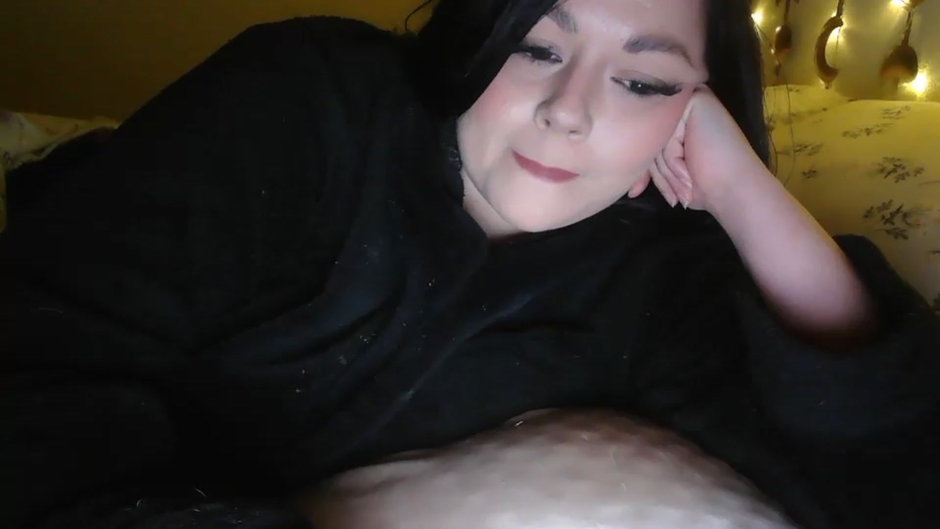 Gallery image thumbnail from TitsMcgeee's myfreecams stream on, 05/31/2026, 05:48 image 17 of 20
