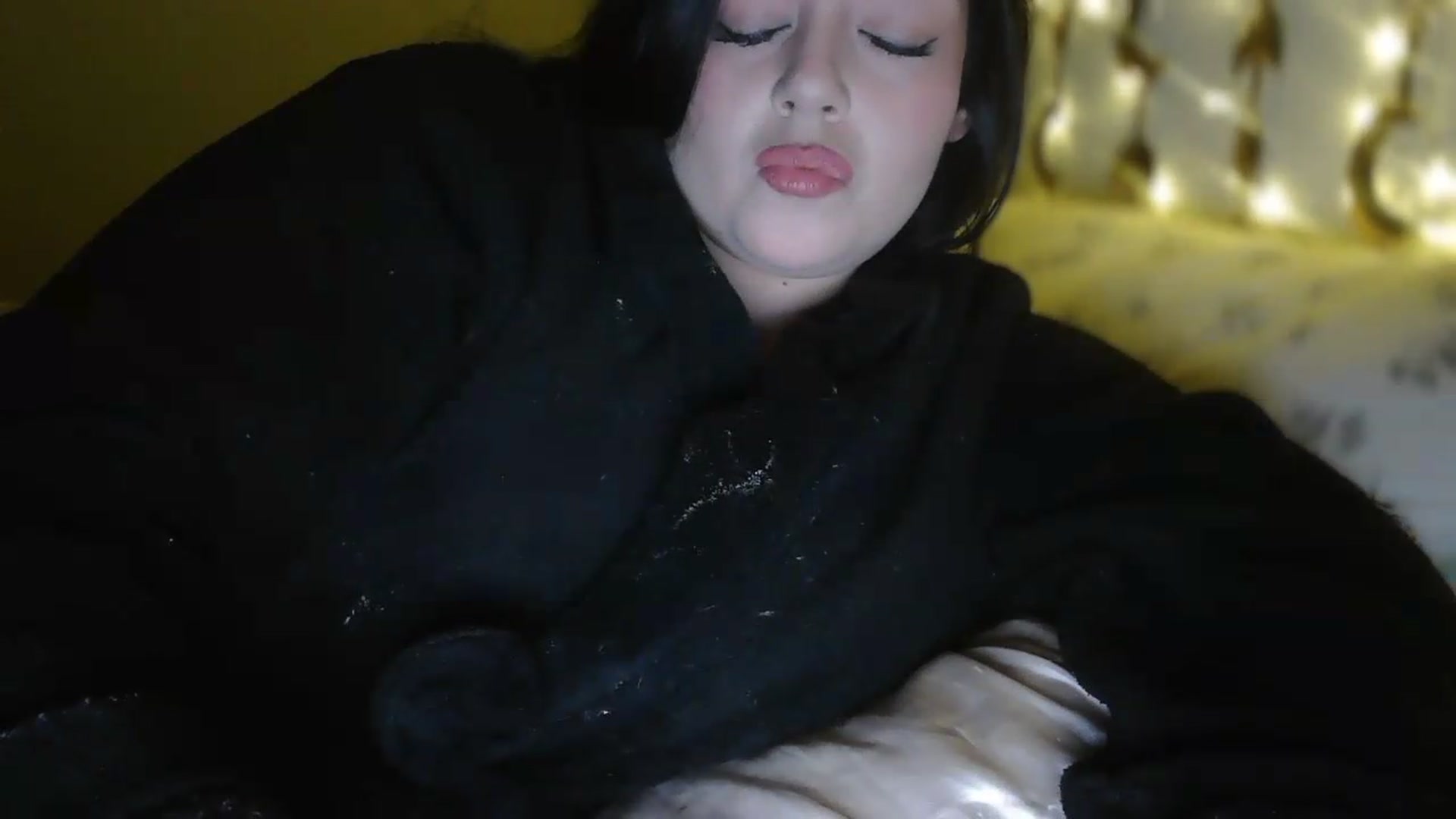 Gallery image thumbnail from TitsMcgeee's myfreecams stream on, 06/03/2026, 07:48 image 17 of 20