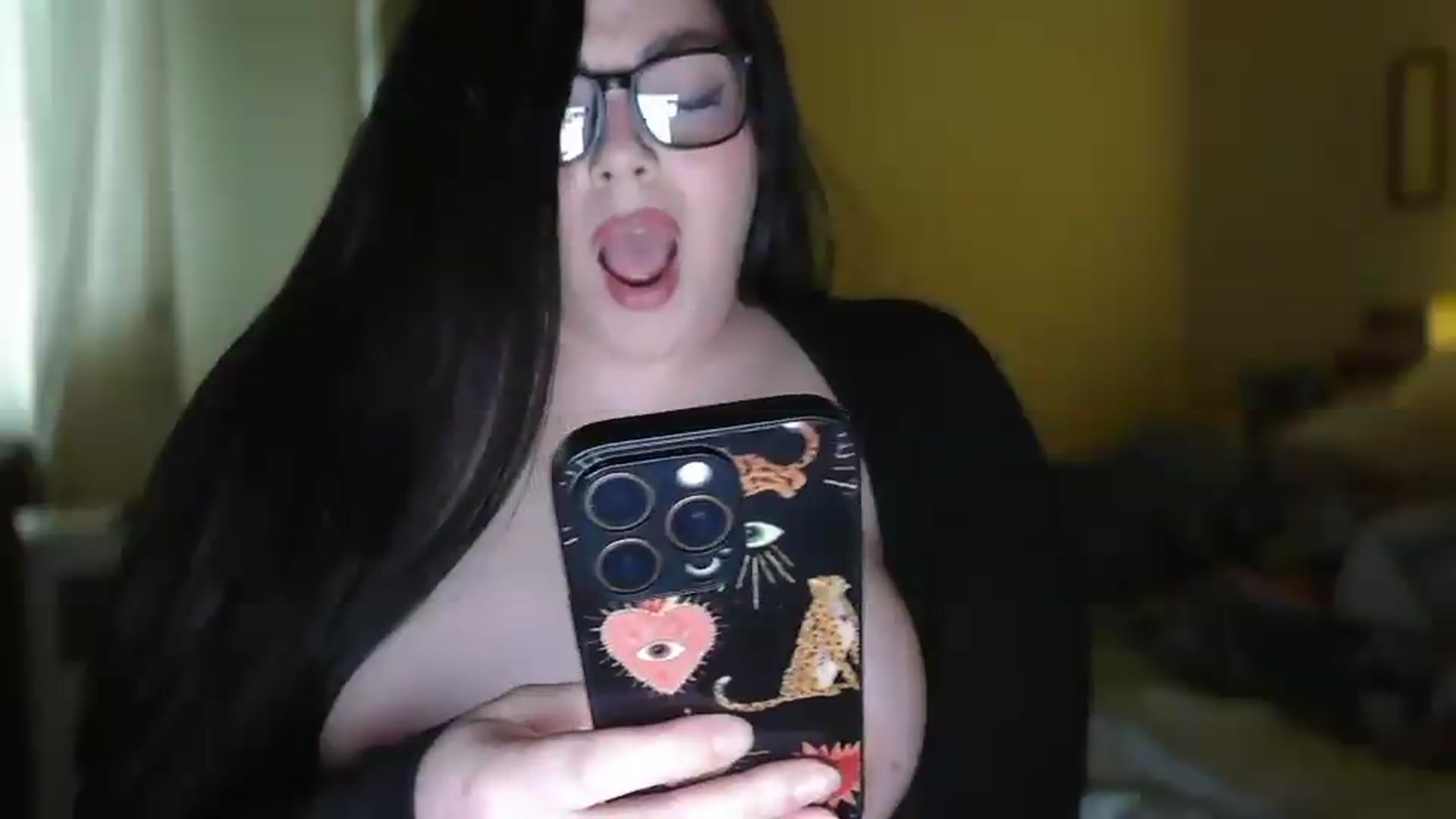 Gallery image thumbnail from TitsMcgeee's myfreecams stream on, 06/10/2026, 24:15 image 7 of 20