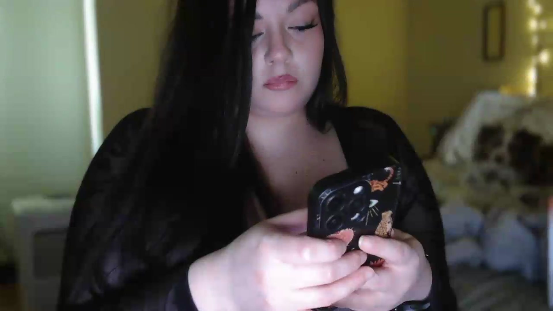 Gallery image thumbnail from TitsMcgeee's myfreecams stream on, 06/20/2026, 01:25 image 8 of 20