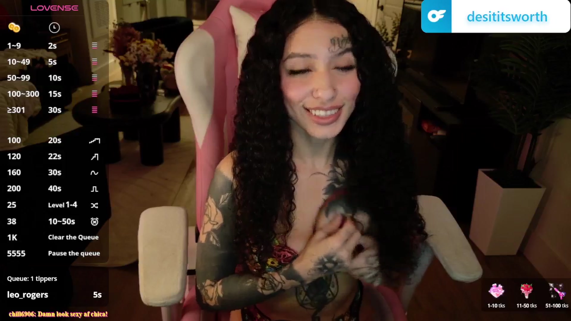 Gallery image thumbnail from TitsworthDesi's myfreecams stream on, 04/01/2025, 10:05 image 17 of 20