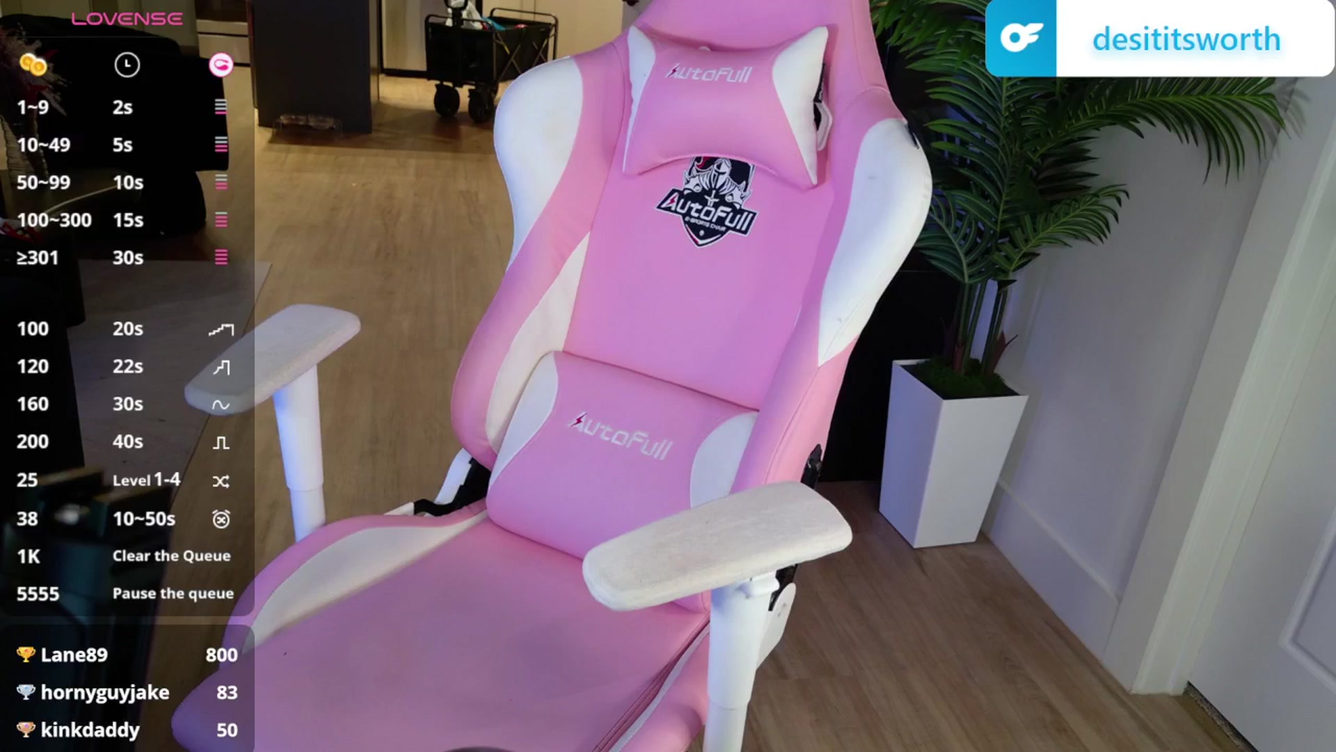 Gallery image thumbnail from TitsworthDesi's myfreecams stream on, 04/07/2025, 12:03 image 1 of 20