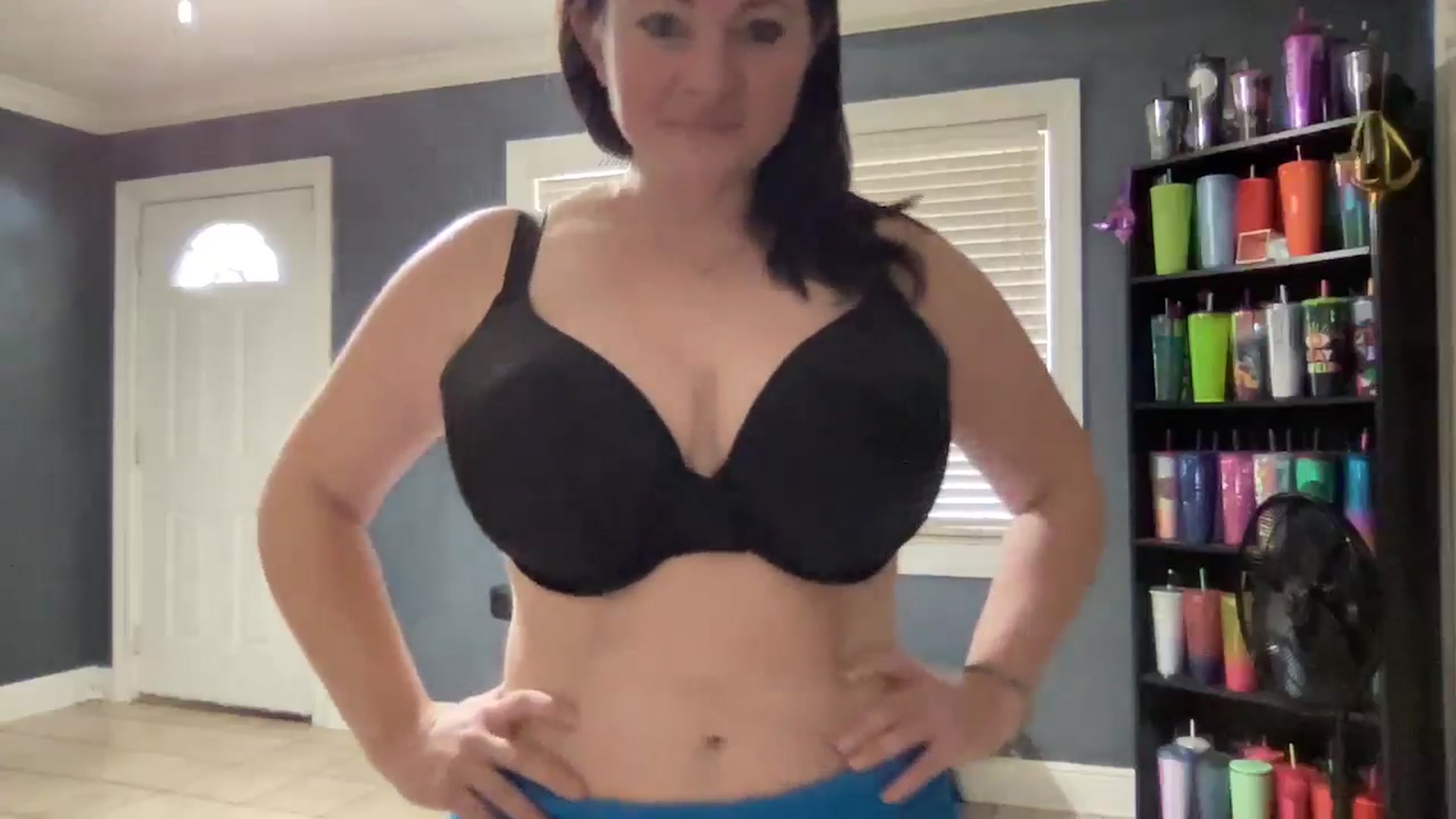 Gallery image thumbnail from TnAPrincess's myfreecams stream on, 10/01/2024, 19:05 image 14 of 20