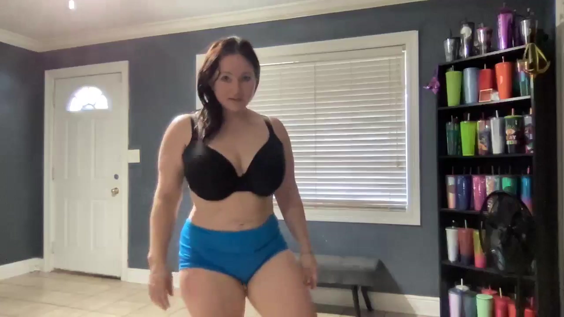 Gallery image thumbnail from TnAPrincess's myfreecams stream on, 10/01/2024, 19:05 image 17 of 20