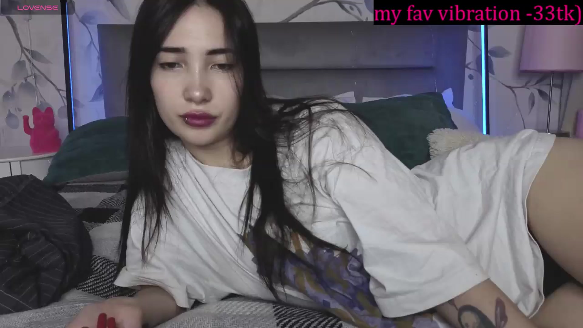 Gallery image thumbnail from TokyoMimi's myfreecams stream on, 06/19/2026, 10:32 image 15 of 20