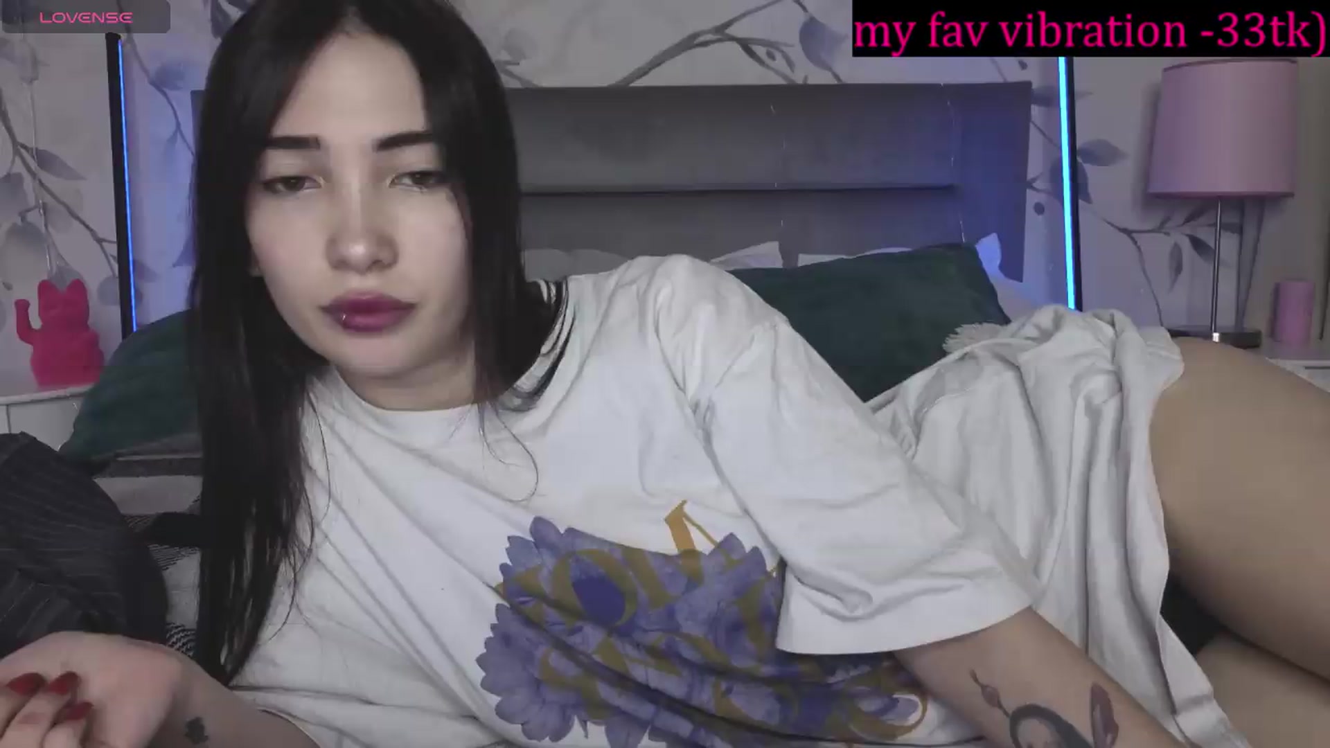 Gallery image thumbnail from TokyoMimi's myfreecams stream on, 06/19/2026, 10:32 image 4 of 20