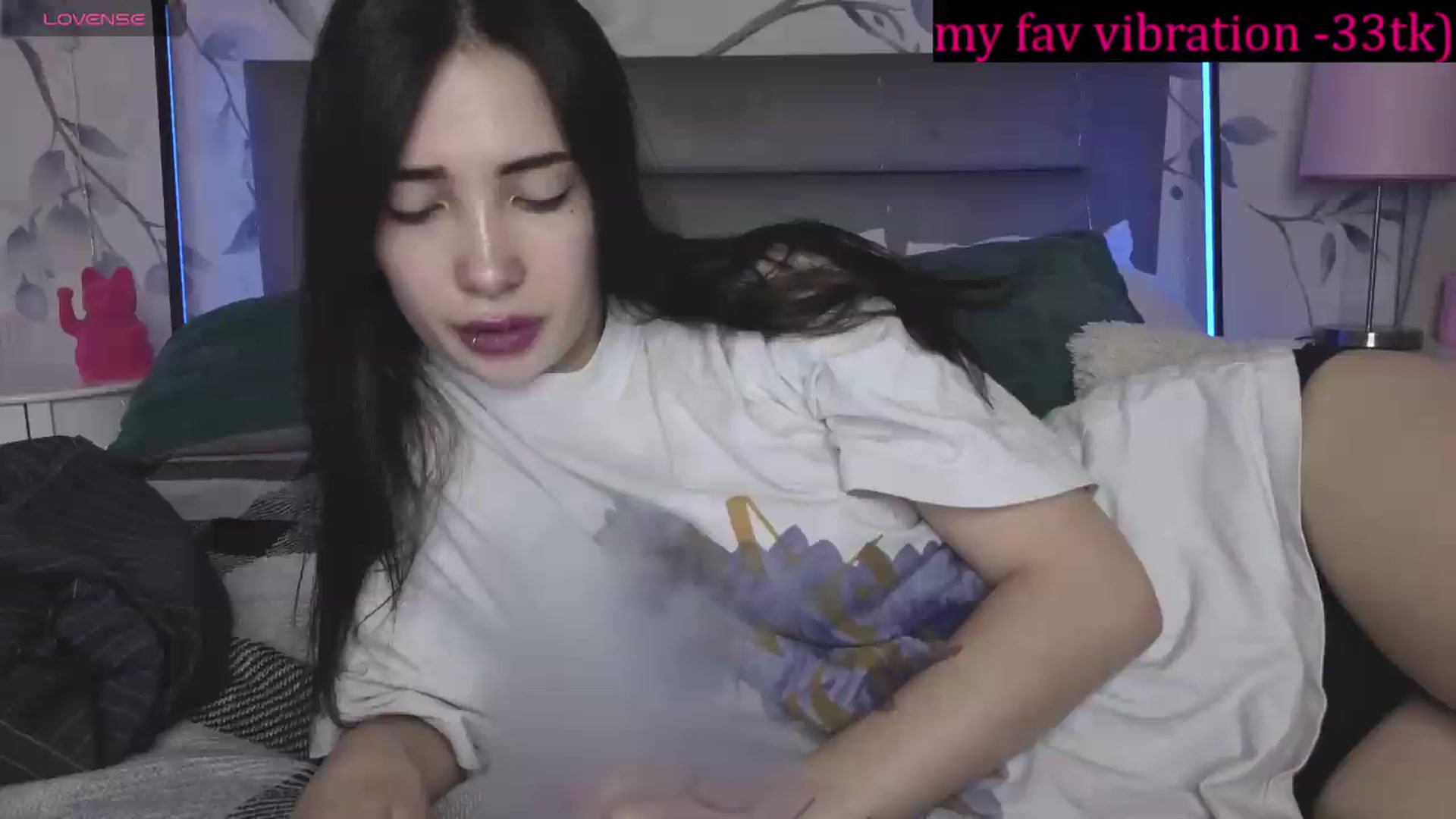 Gallery image thumbnail from TokyoMimi's myfreecams stream on, 06/19/2026, 10:32 image 18 of 20