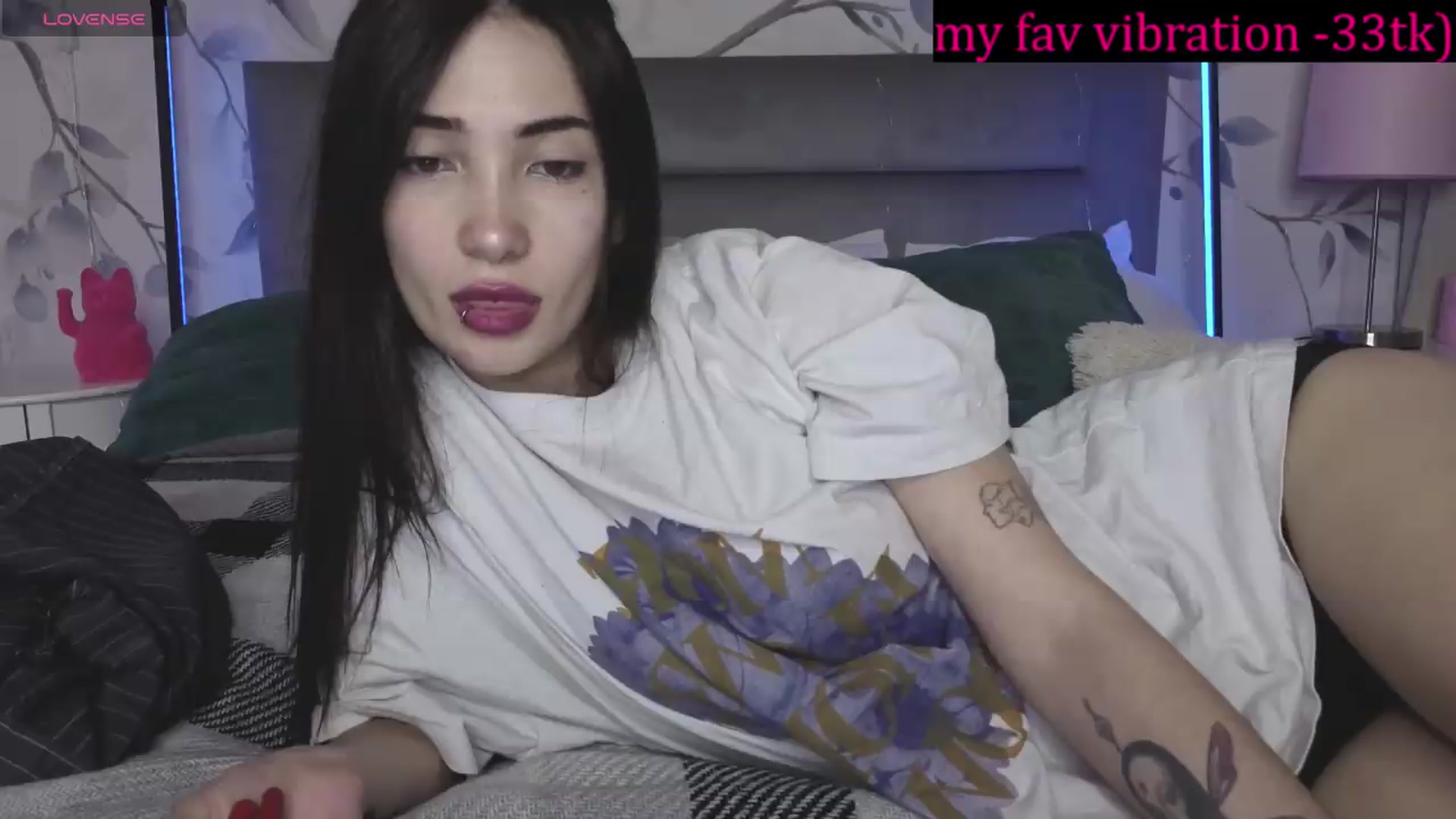 Gallery image thumbnail from TokyoMimi's myfreecams stream on, 06/19/2026, 10:32 image 17 of 20