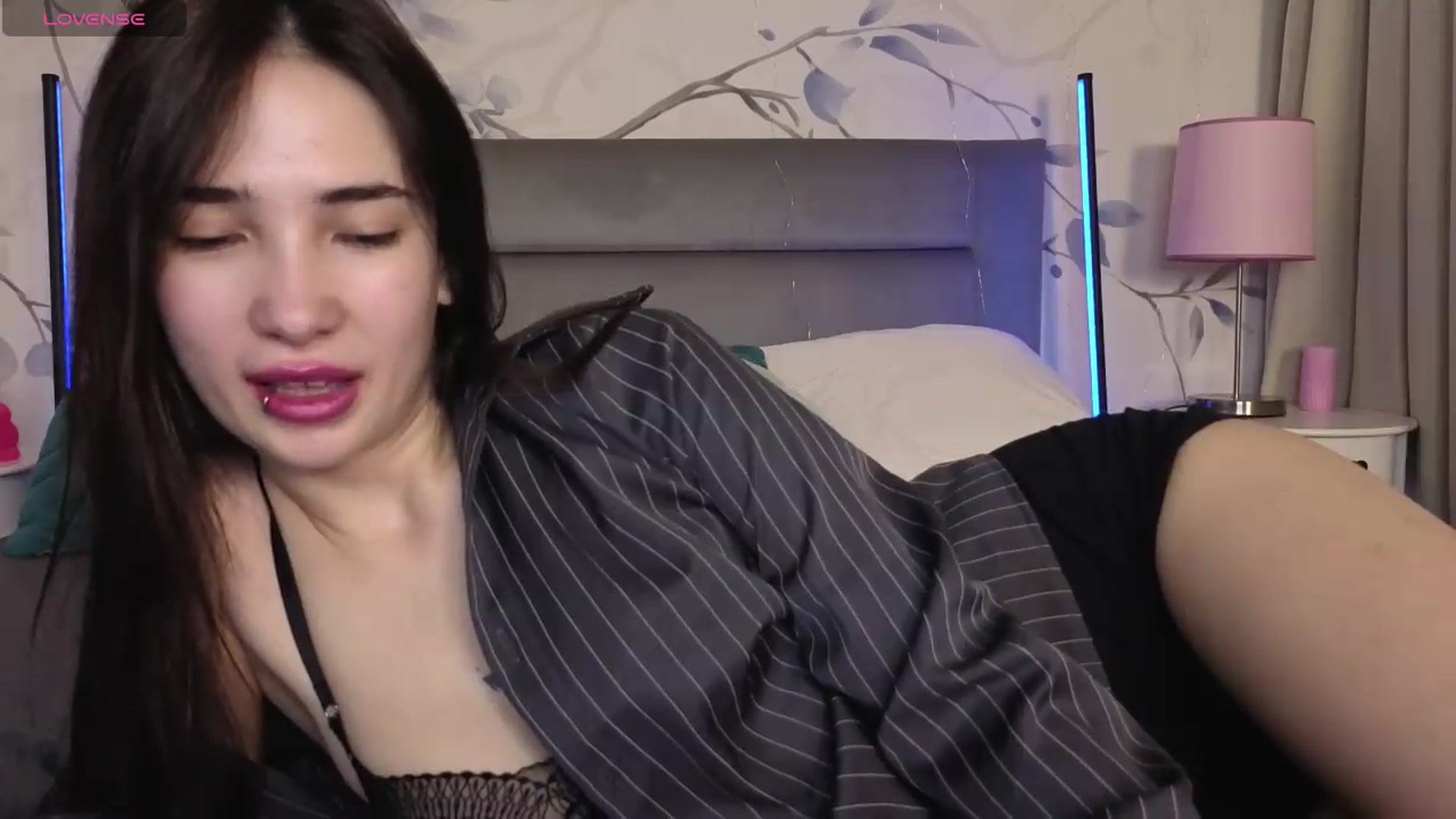 Gallery image thumbnail from TokyoMimi's myfreecams stream on, 06/21/2026, 08:00 image 14 of 20