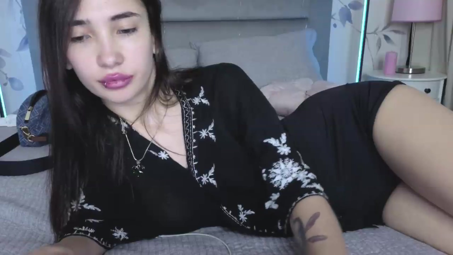 Gallery image thumbnail from TokyoMimi's myfreecams stream on, 06/26/2026, 10:20 image 13 of 20