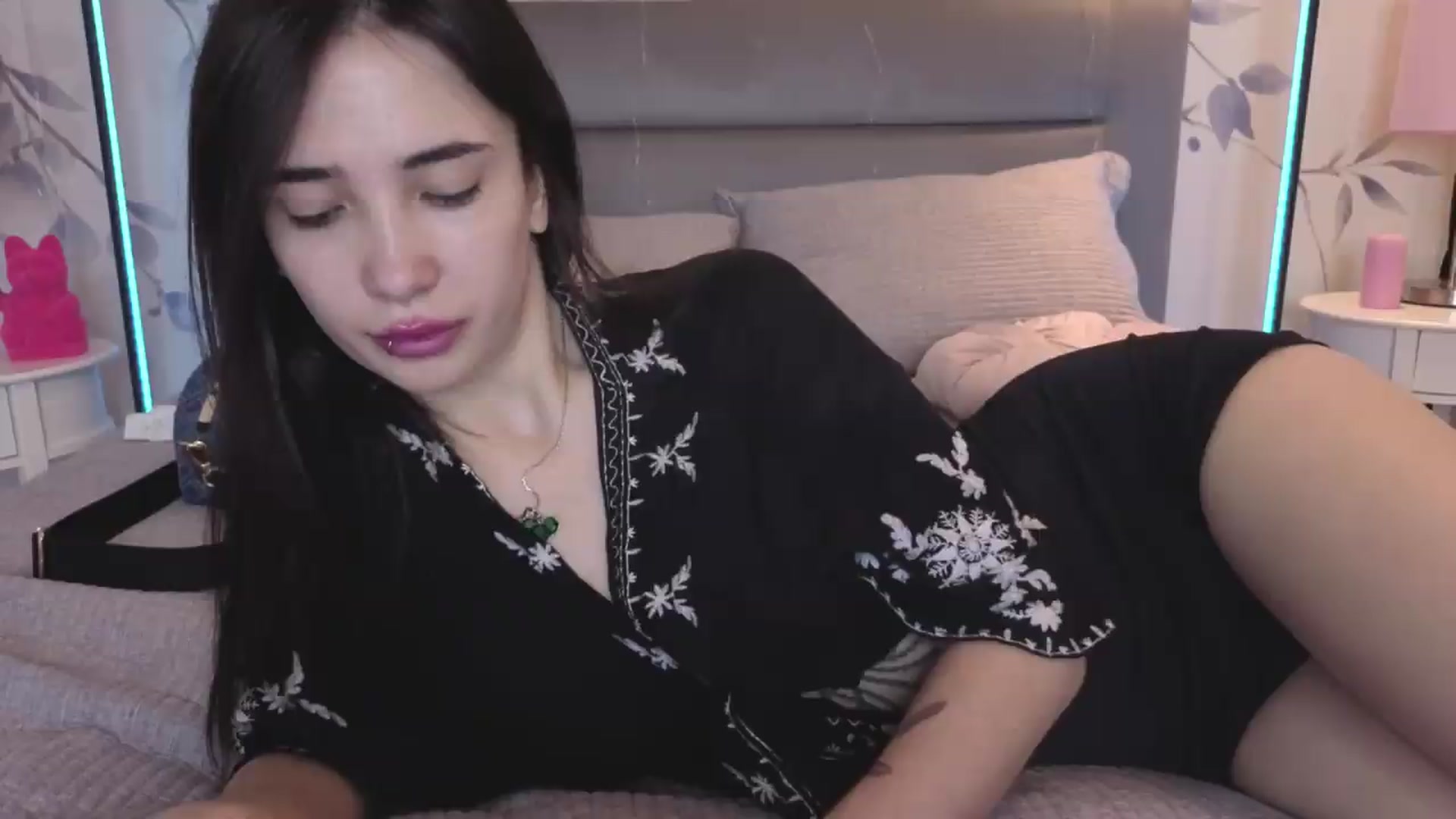 Gallery image thumbnail from TokyoMimi's myfreecams stream on, 06/26/2026, 10:20 image 4 of 20