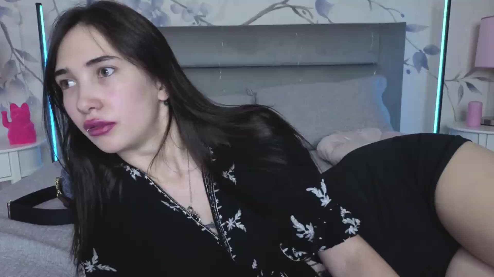 Gallery image thumbnail from TokyoMimi's myfreecams stream on, 06/26/2026, 12:41 image 10 of 20