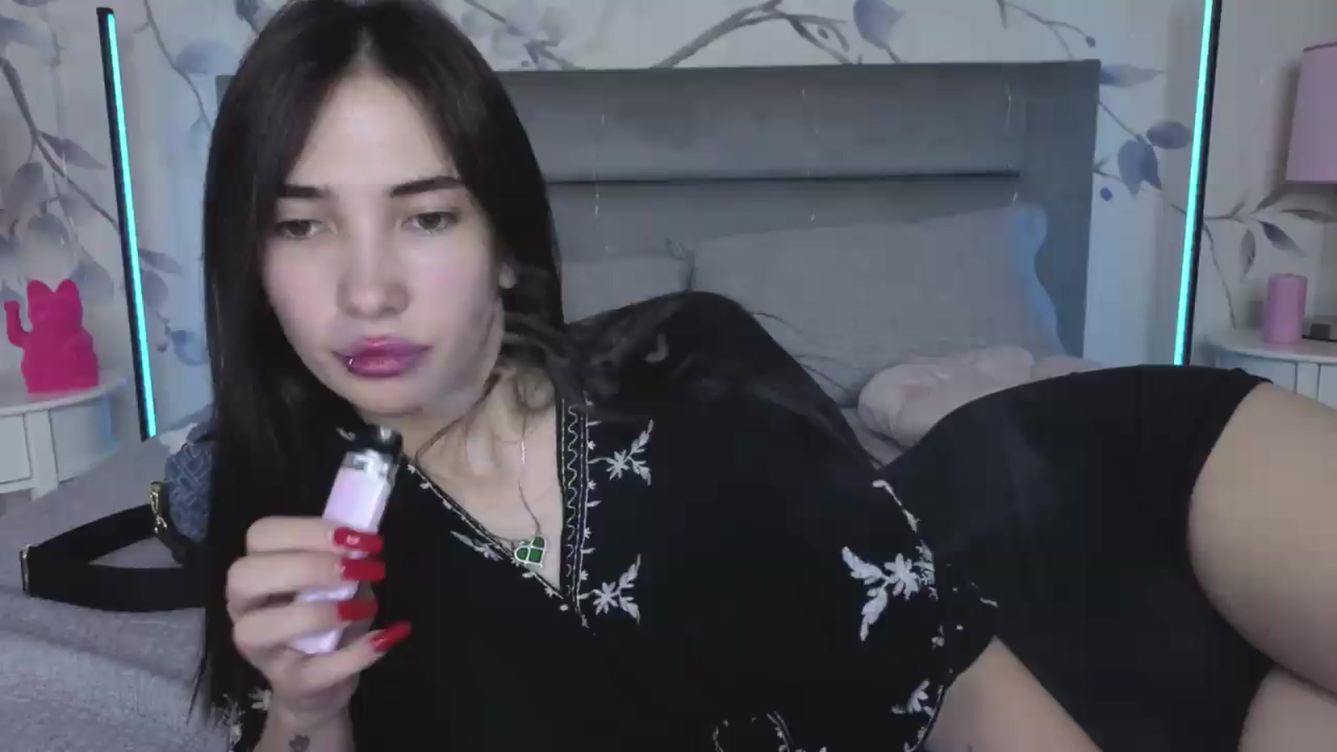 Gallery image thumbnail from TokyoMimi's myfreecams stream on, 06/26/2026, 12:41 image 18 of 20