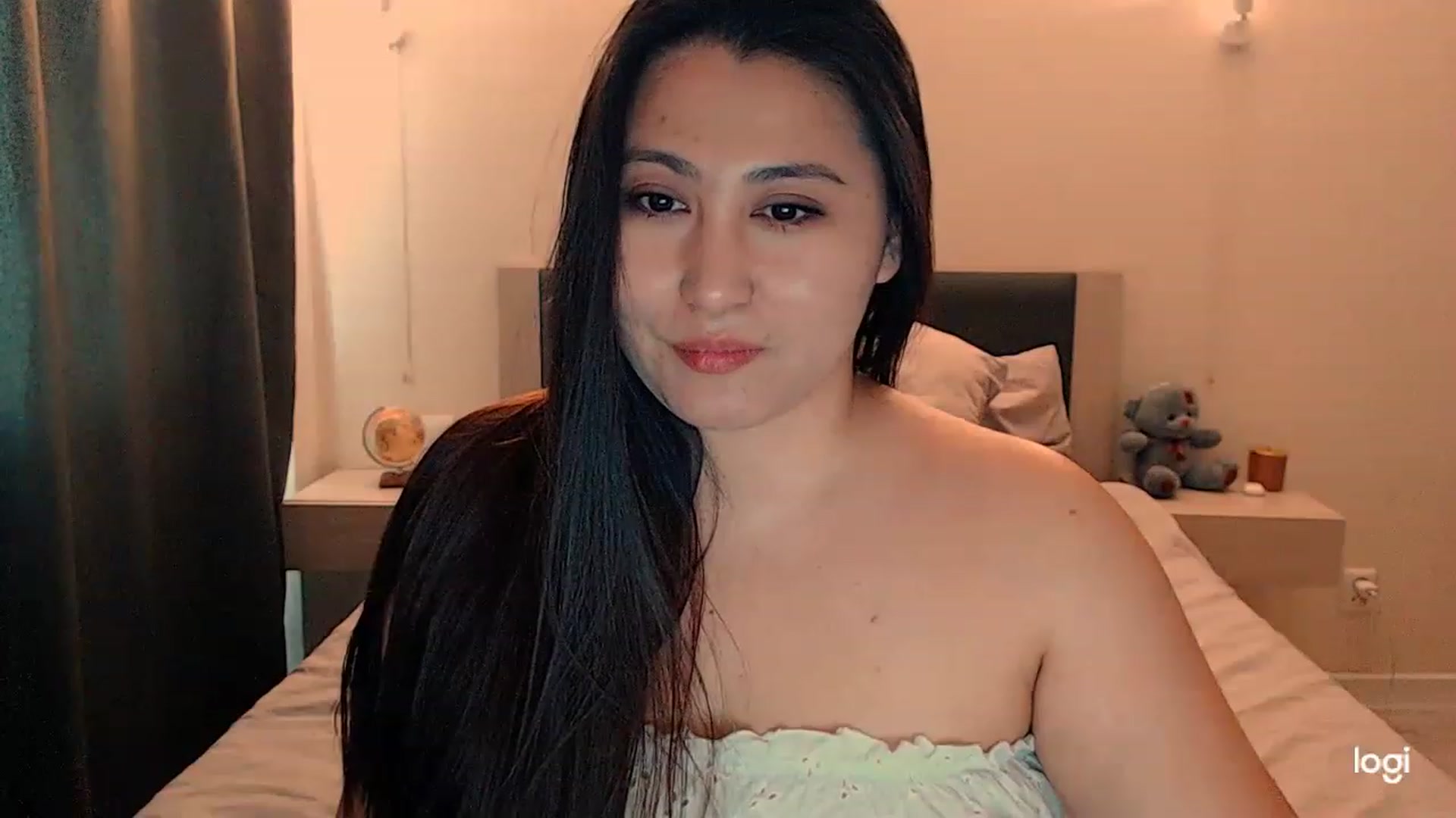 Gallery image thumbnail from Tokyotease01's myfreecams stream on, 04/10/2023, 10:32 image 16 of 20