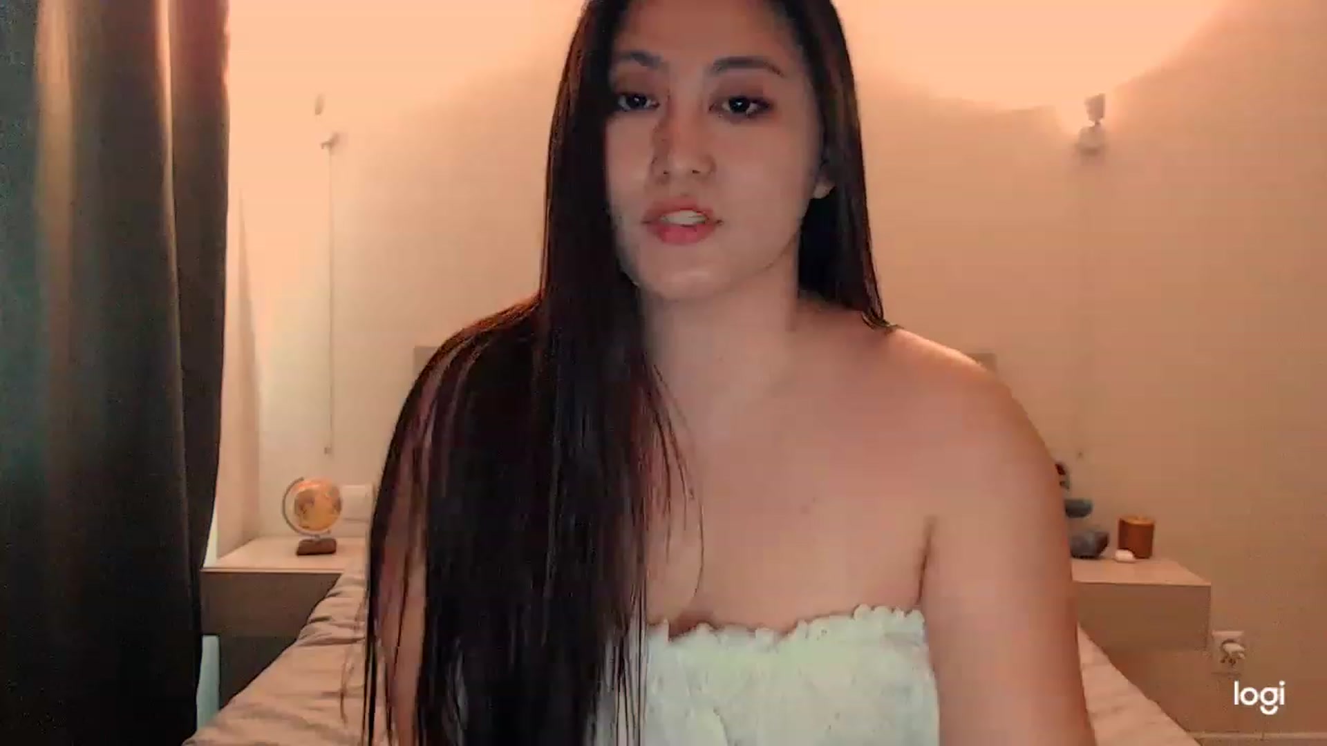 Gallery image thumbnail from Tokyotease01's myfreecams stream on, 04/10/2023, 10:32 image 7 of 20