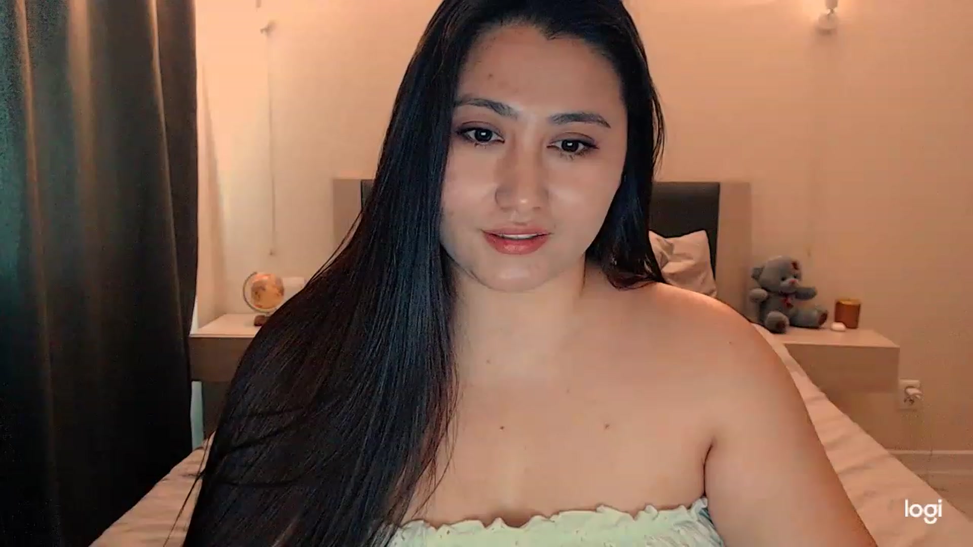 Gallery image thumbnail from Tokyotease01's myfreecams stream on, 04/10/2023, 10:32 image 18 of 20