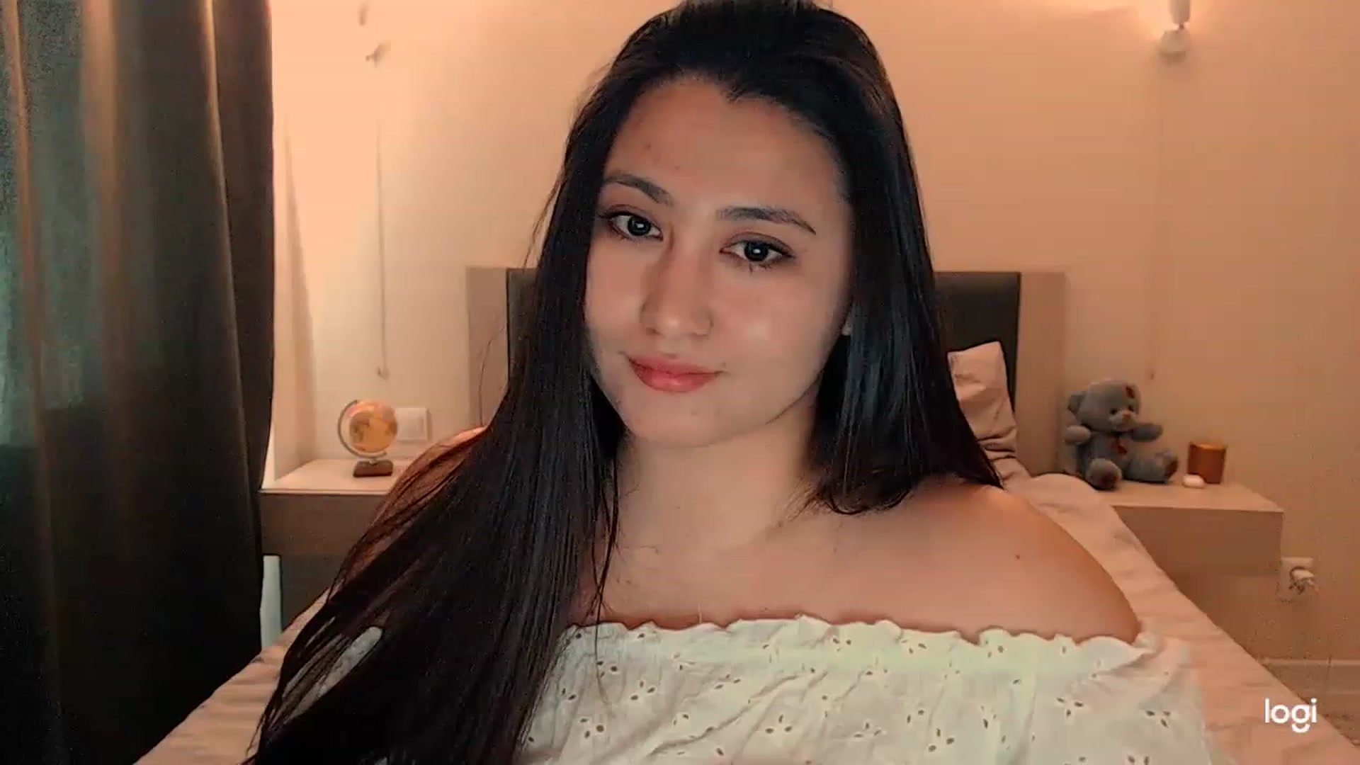 Gallery image thumbnail from Tokyotease01's myfreecams stream on, 04/10/2023, 10:32 image 1 of 20