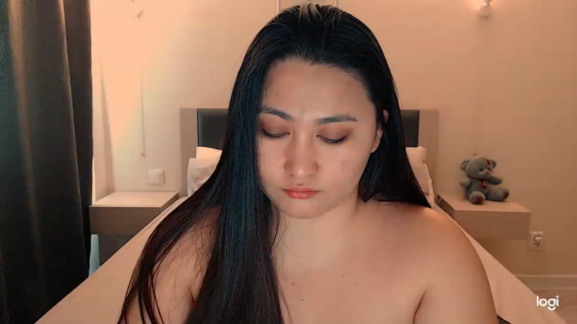 Gallery image thumbnail from Tokyotease01's myfreecams stream on, 05/20/2023, 08:27 image 14 of 20