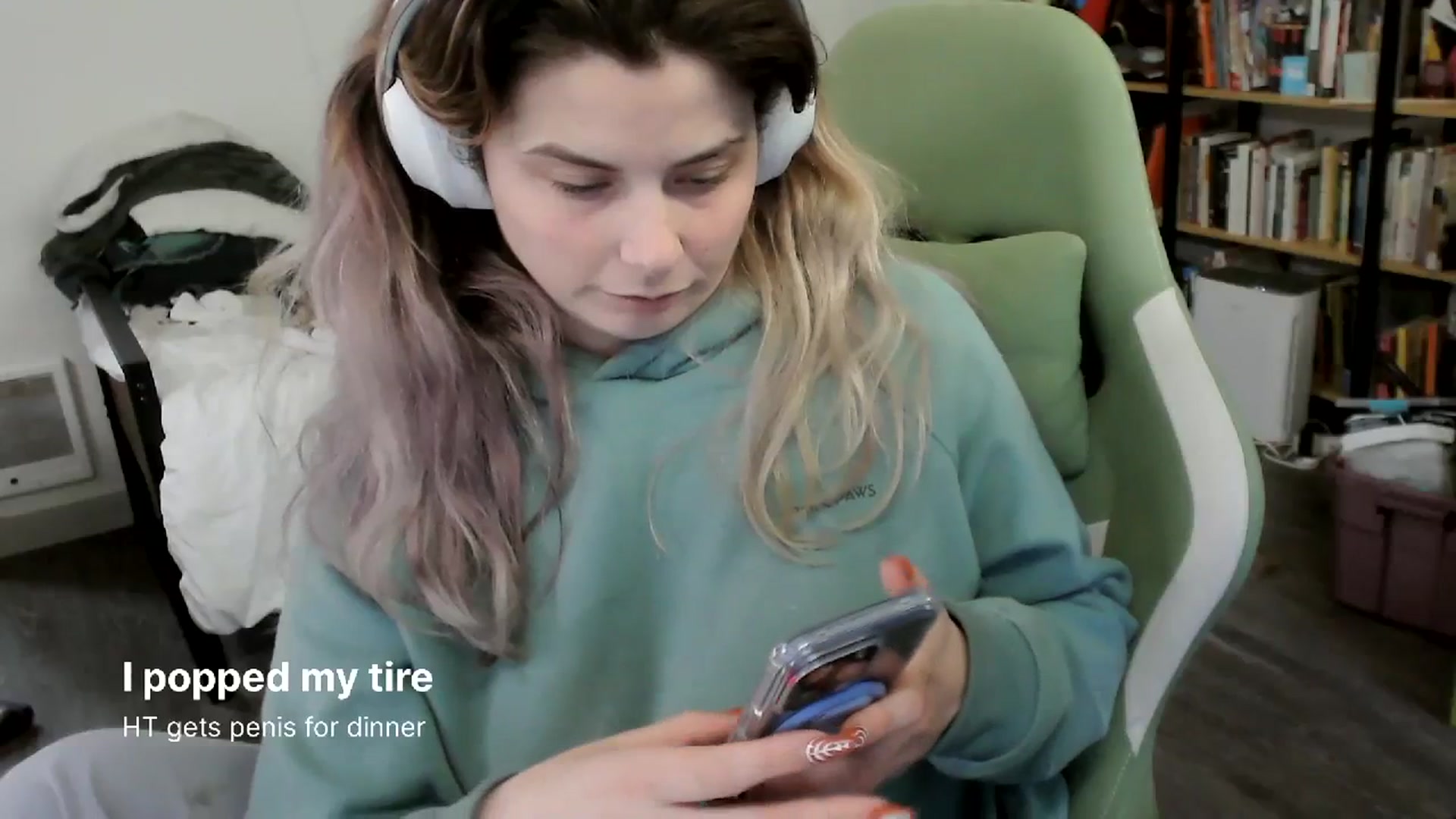 Gallery image thumbnail from ToniTigresse's myfreecams stream on, 04/04/2024, 01:05 image 7 of 20