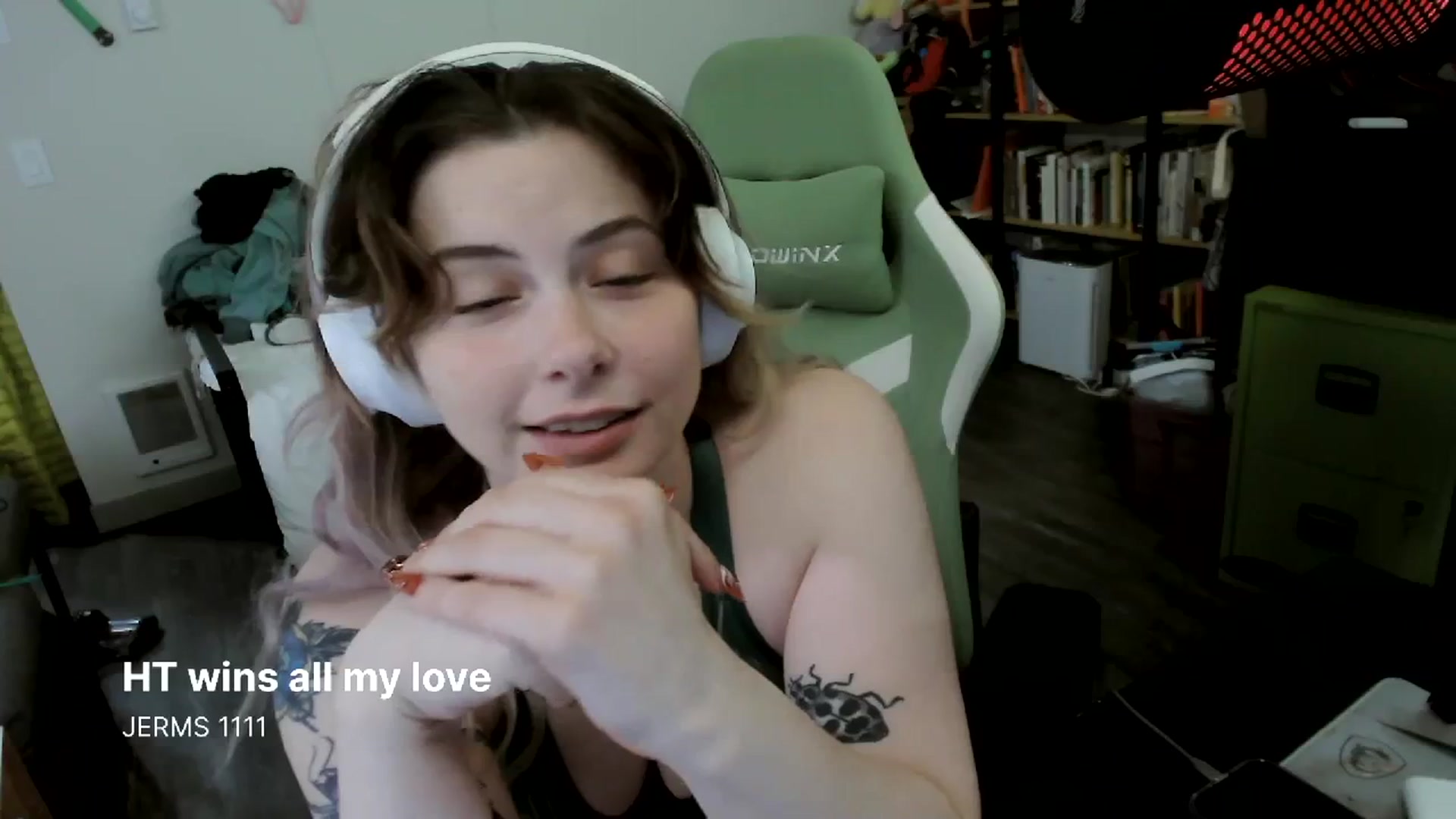 Gallery image thumbnail from ToniTigresse's myfreecams stream on, 04/04/2024, 21:10 image 17 of 20