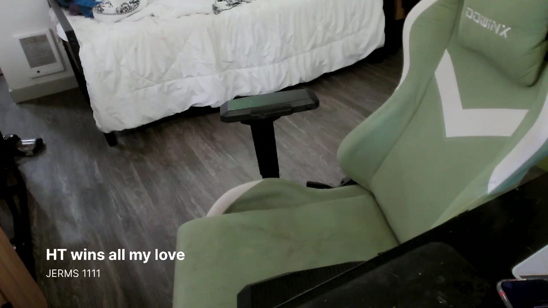 Gallery image thumbnail from ToniTigresse's myfreecams stream on, 04/04/2024, 23:43 image 20 of 20