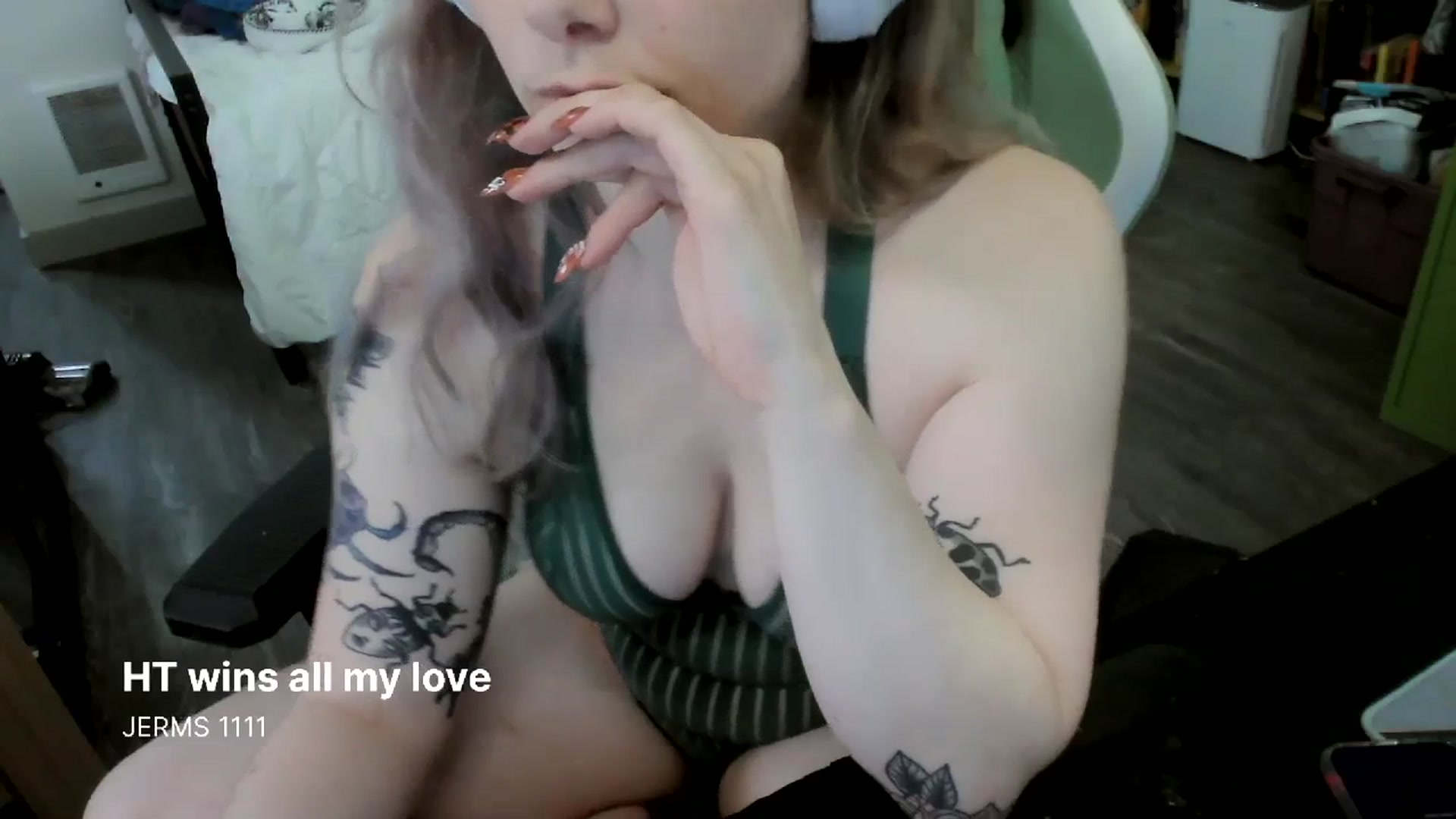 Gallery image thumbnail from ToniTigresse's myfreecams stream on, 04/04/2024, 23:43 image 14 of 20