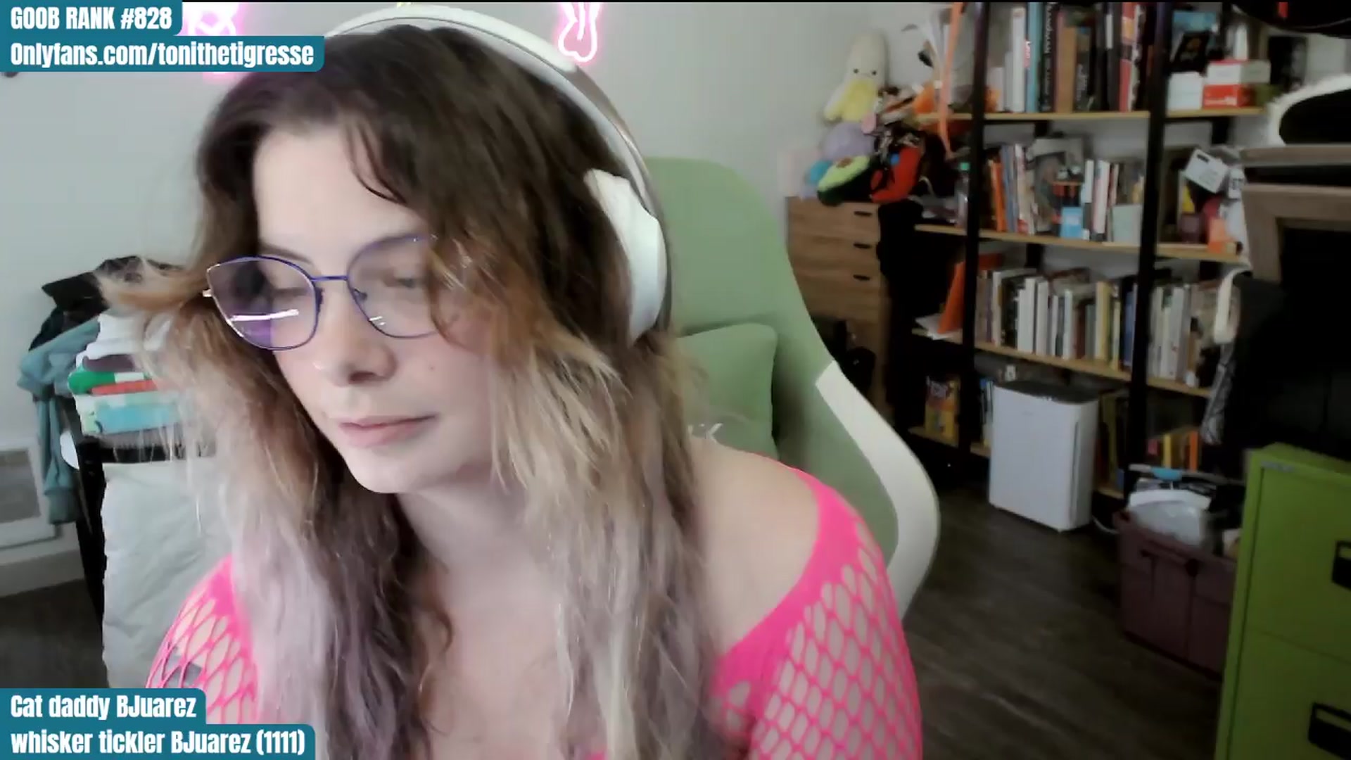 Gallery image thumbnail from ToniTigresse's myfreecams stream on, 04/06/2024, 02:04 image 2 of 20