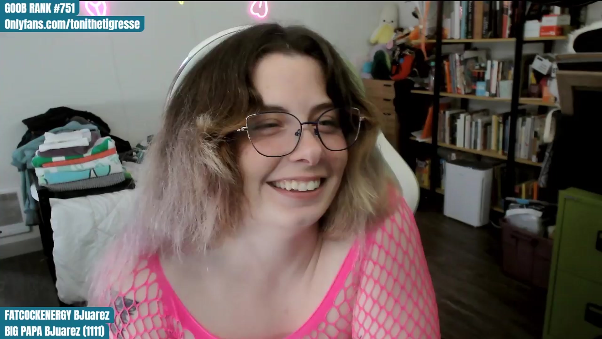 Gallery image thumbnail from ToniTigresse's myfreecams stream on, 04/06/2024, 02:04 image 14 of 20