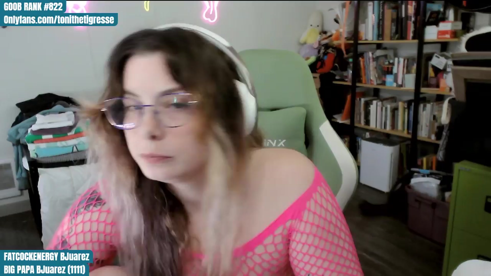 Gallery image thumbnail from ToniTigresse's myfreecams stream on, 04/06/2024, 02:04 image 8 of 20