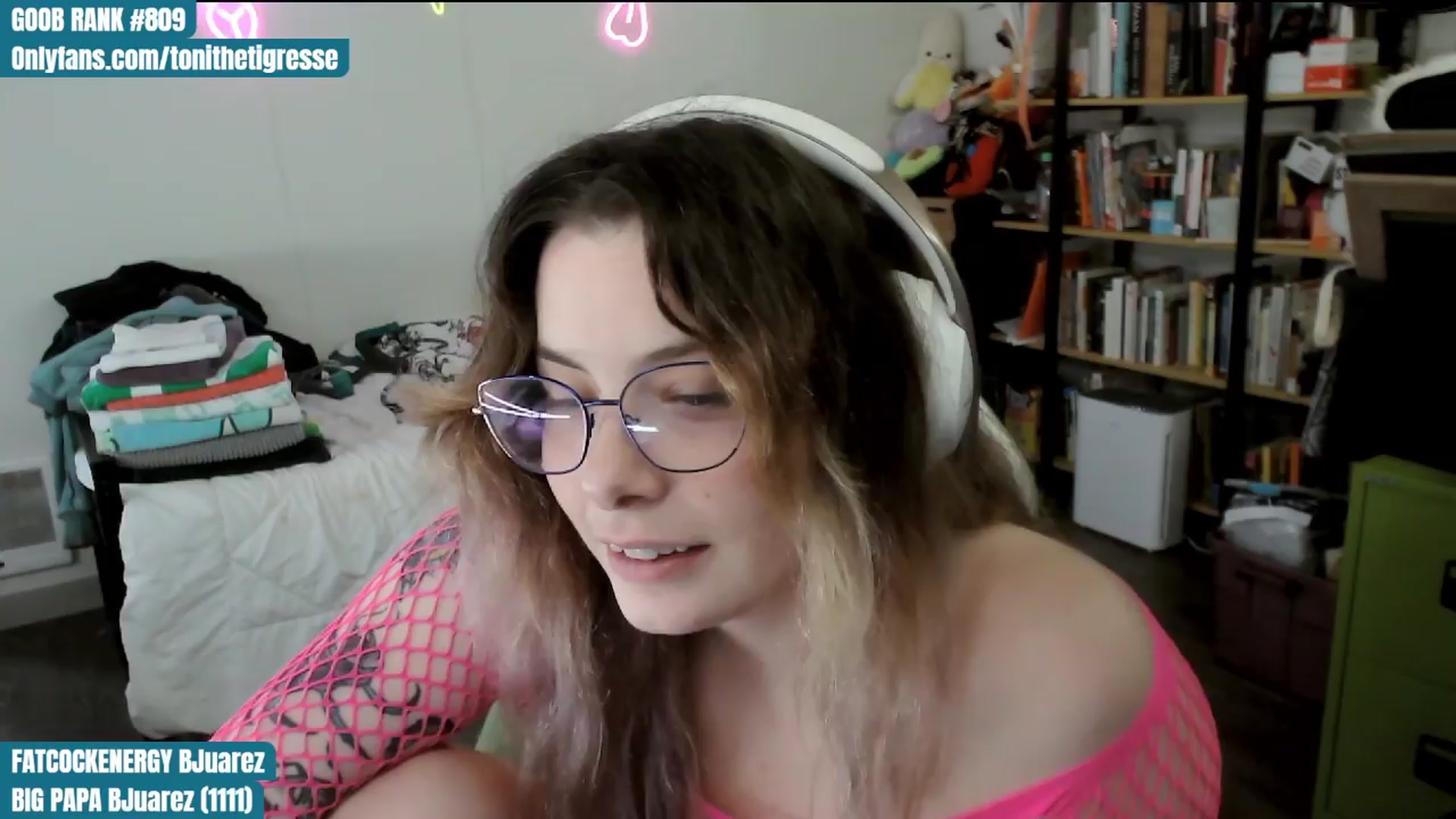 Gallery image thumbnail from ToniTigresse's myfreecams stream on, 04/06/2024, 02:04 image 11 of 20